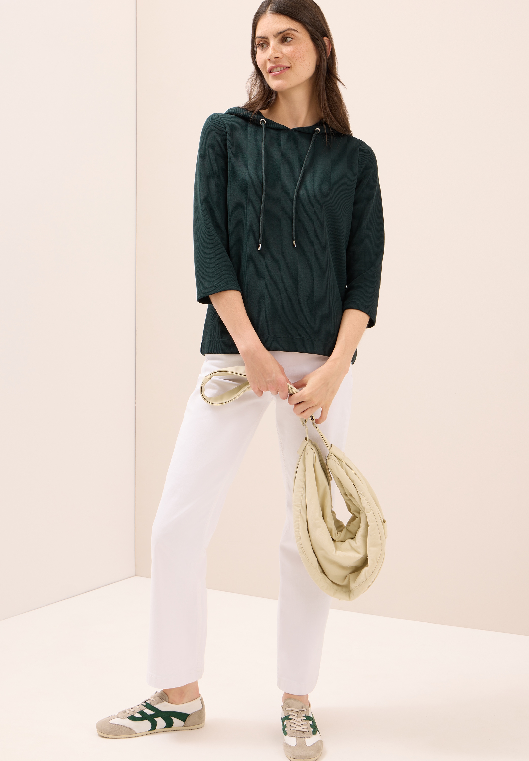 Cecil Hoodie , in Rippstruktur
