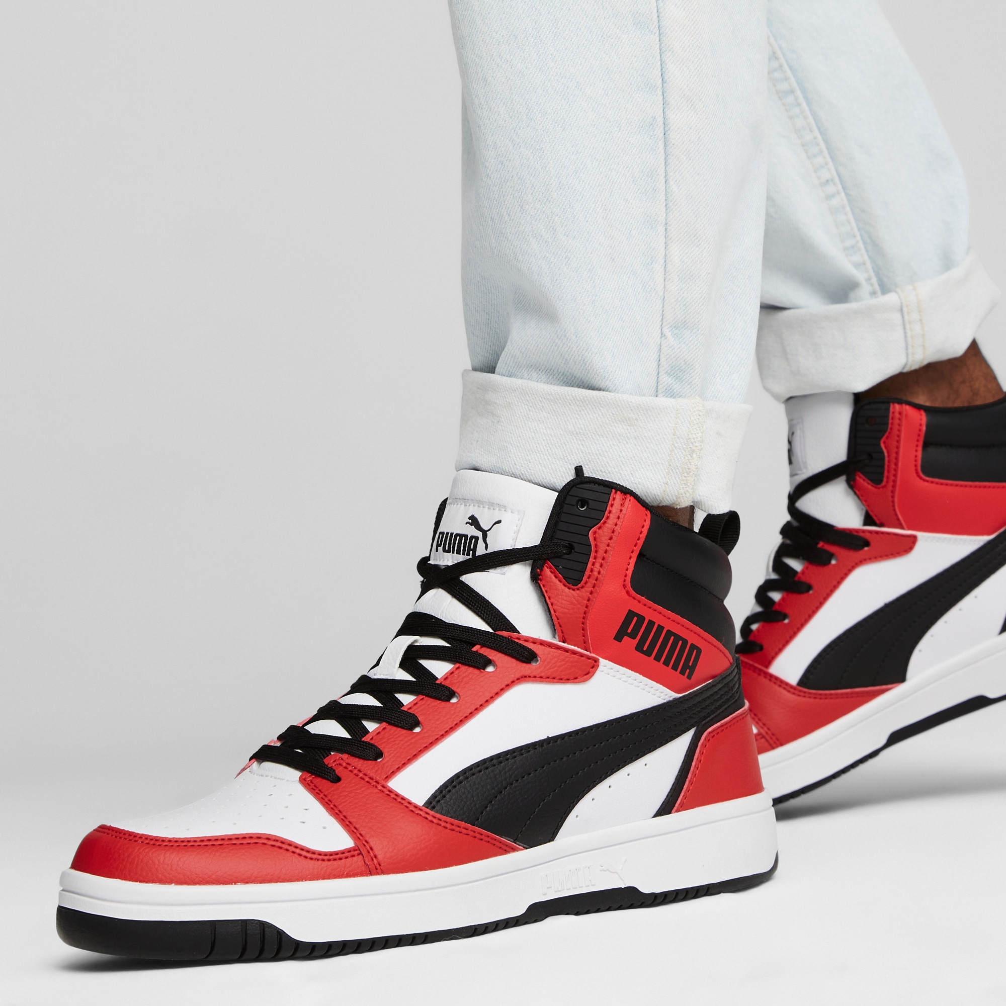 PUMA Sneakers »REBOUND V6«  hauteur cheville, dessus déperlant, semelle intérieure douce