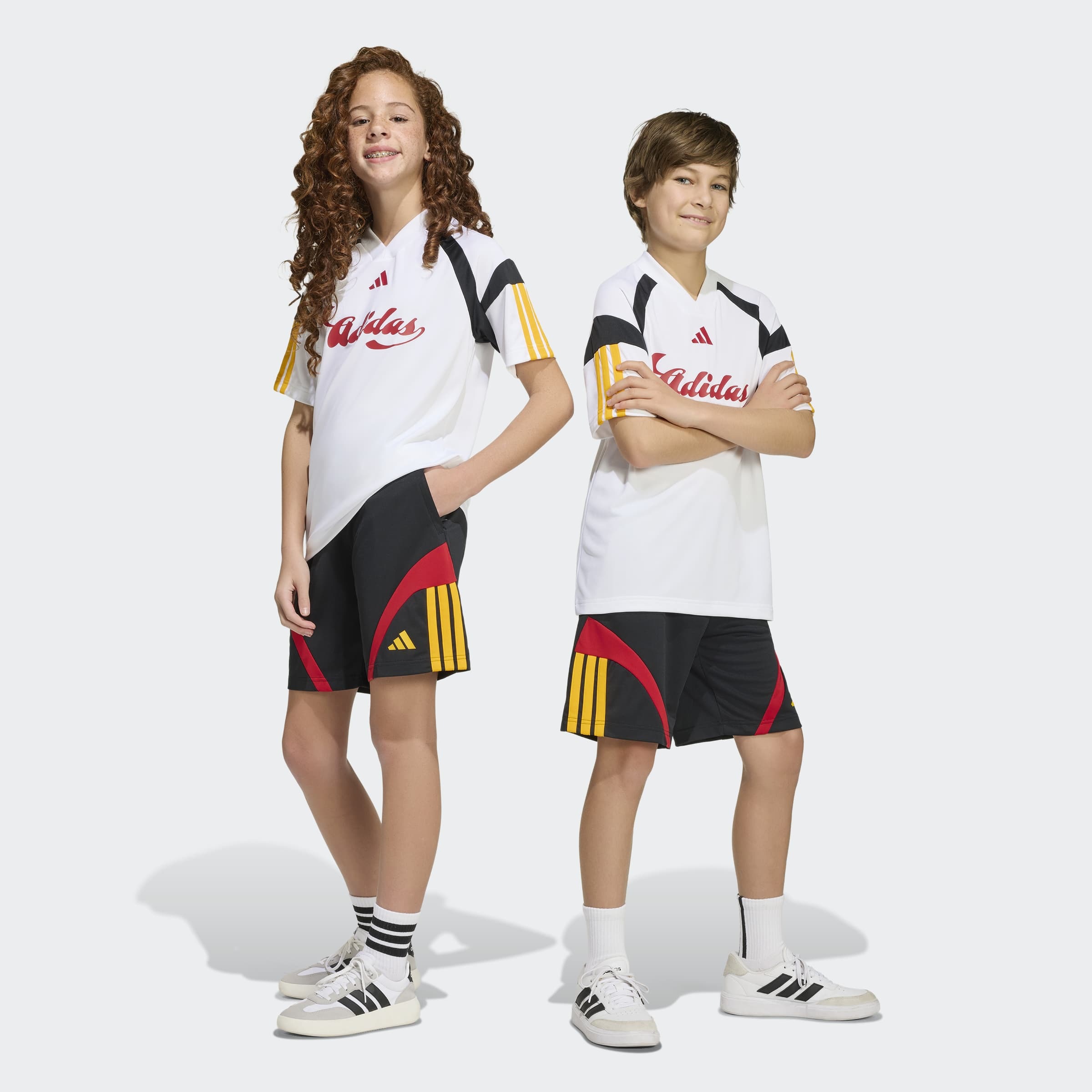 adidas Sportswear Short »J HOT SHO«