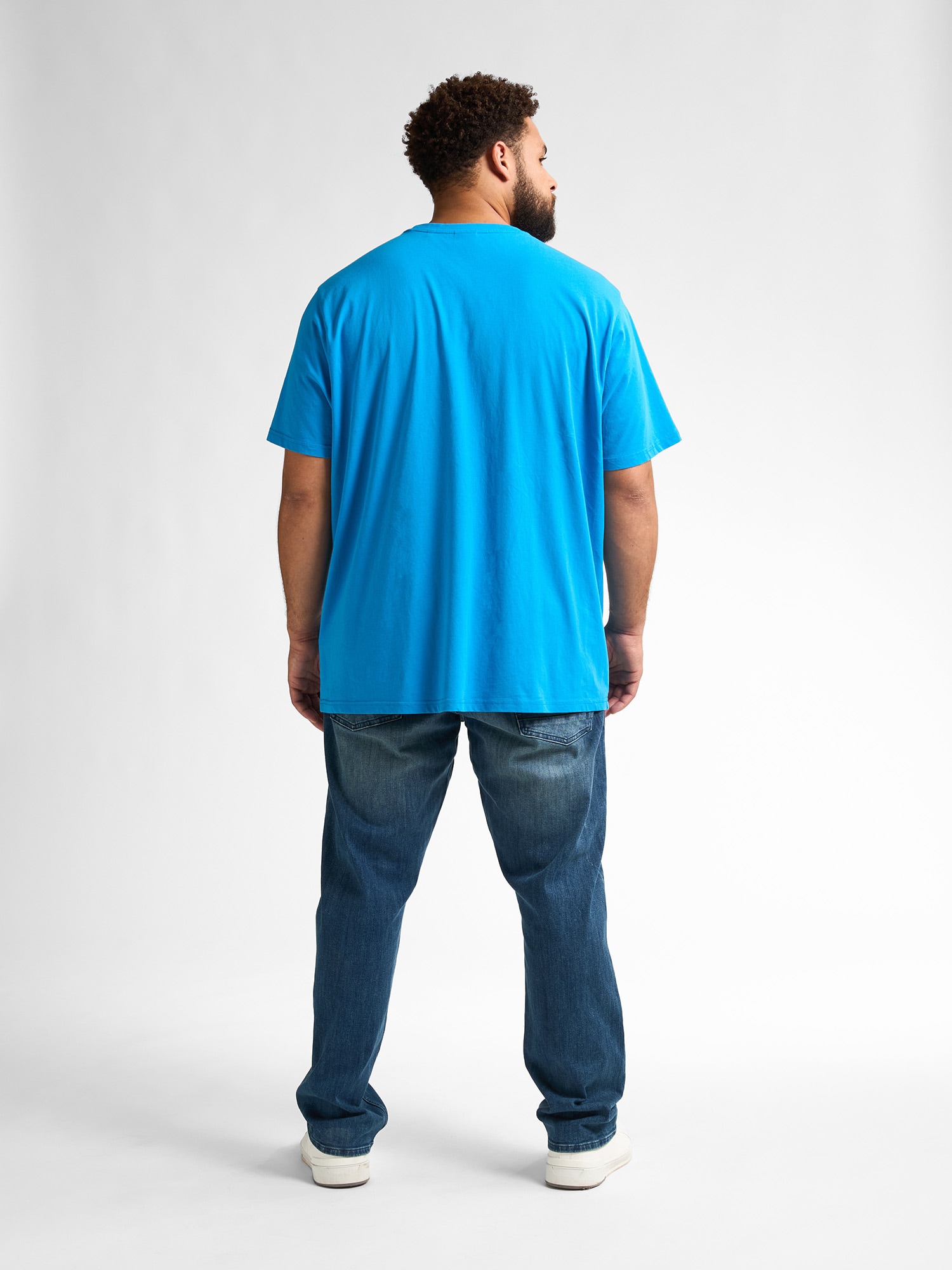 Petrol Industries Shirt à col rond mit Logo Stickerei