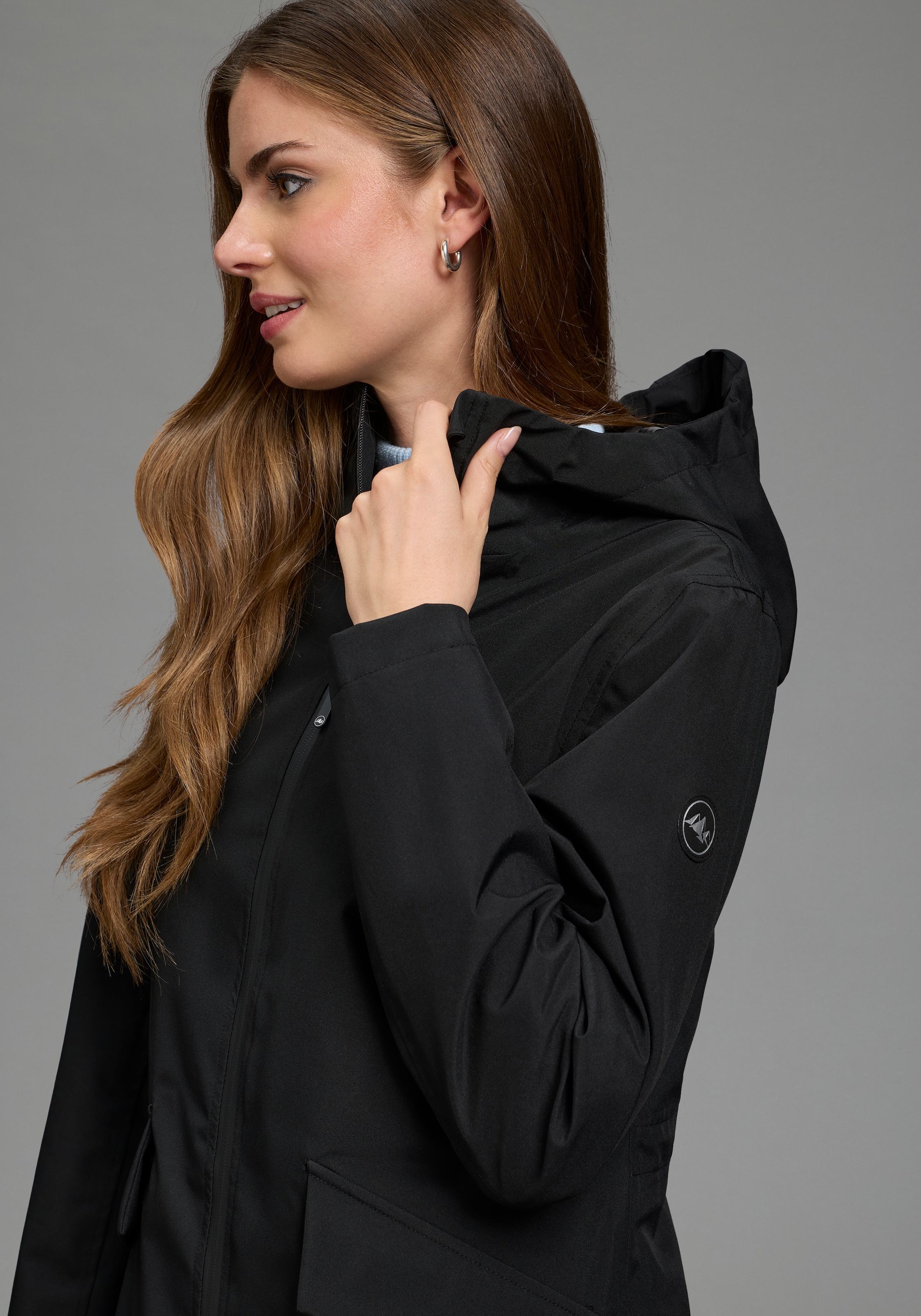 Polarino Funktionsjacke mit Kapuze leicht & flexibel, für Regenwetter geeignet, wasserdicht, atmungsaktiv