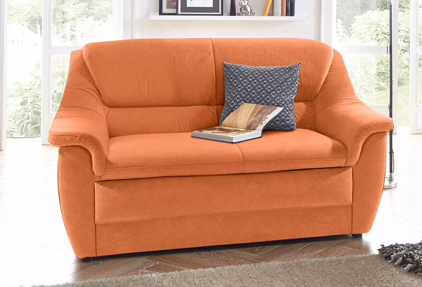 DOMO collection 2-places »Lale formschönes und komfortables Sofa, zeitlos und elegant« optimal für kleinere Räume