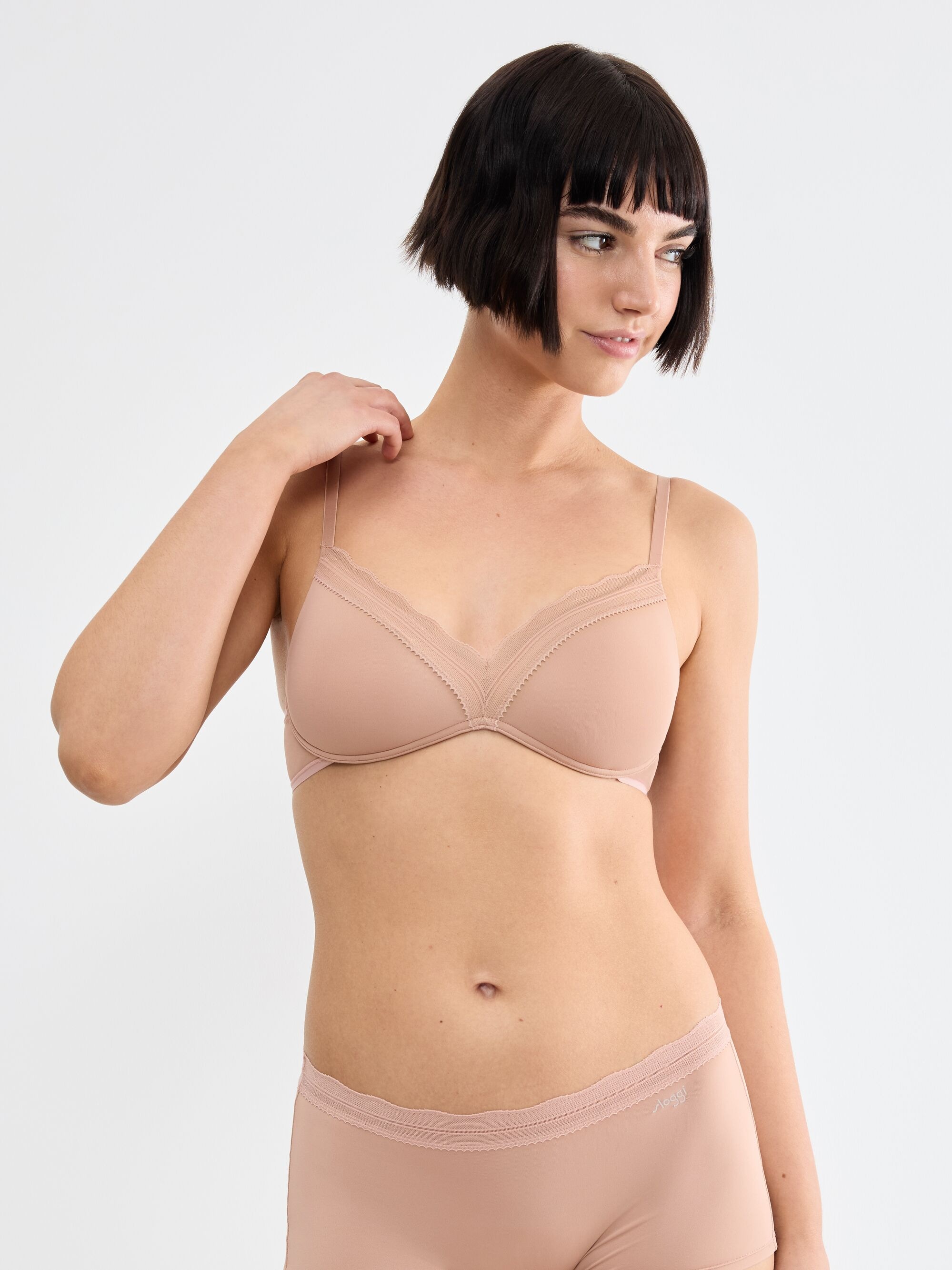 sloggi Soutien-gorge push-up »GO Blush PU Bra« avec détails en dentelle