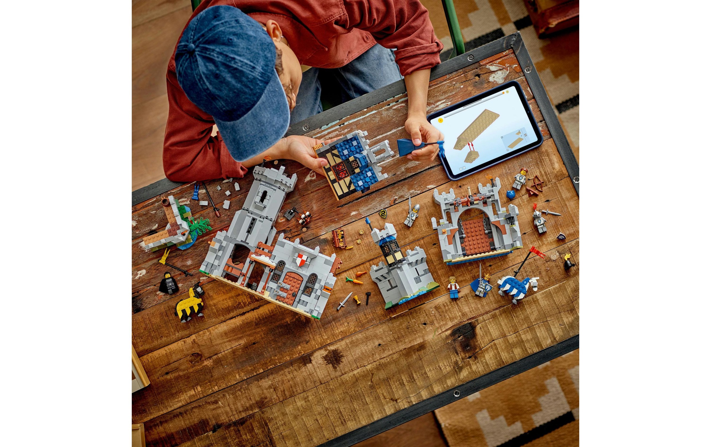 LEGO® Spielbausteine »LEGO® Creator Ritterburg im Mittelalter 31168«