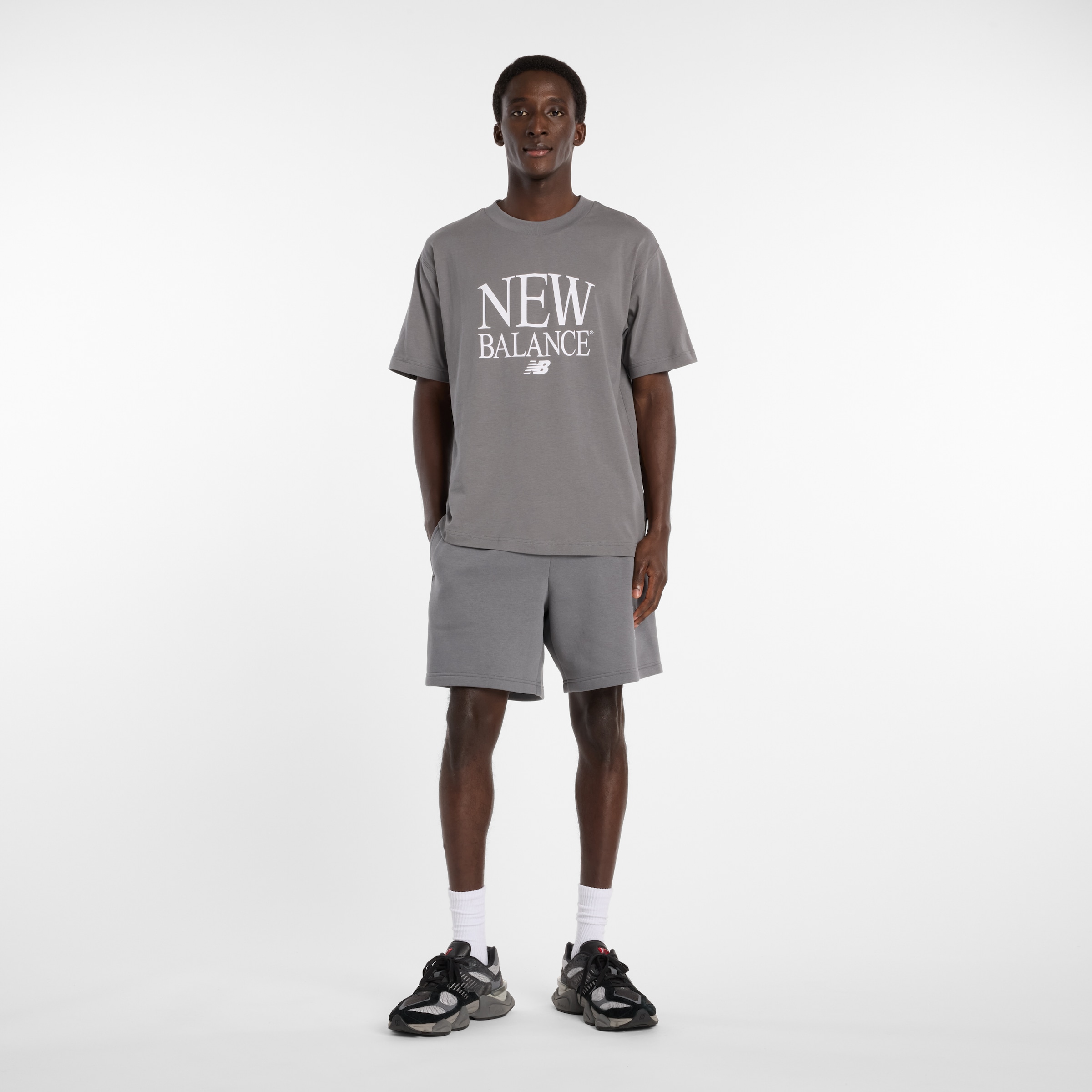 New Balance mit modernem Print-Design, Kurzarm, aus Baumwolle