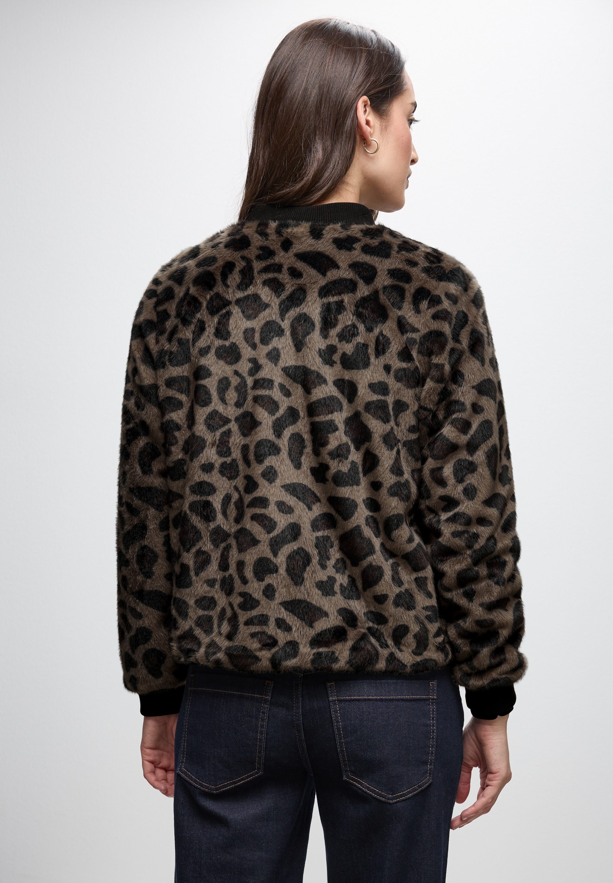 STREET ONE Blouson ohne Kapuze mit Leo-Print, Fake Fur mit Tunnelzug am Saum