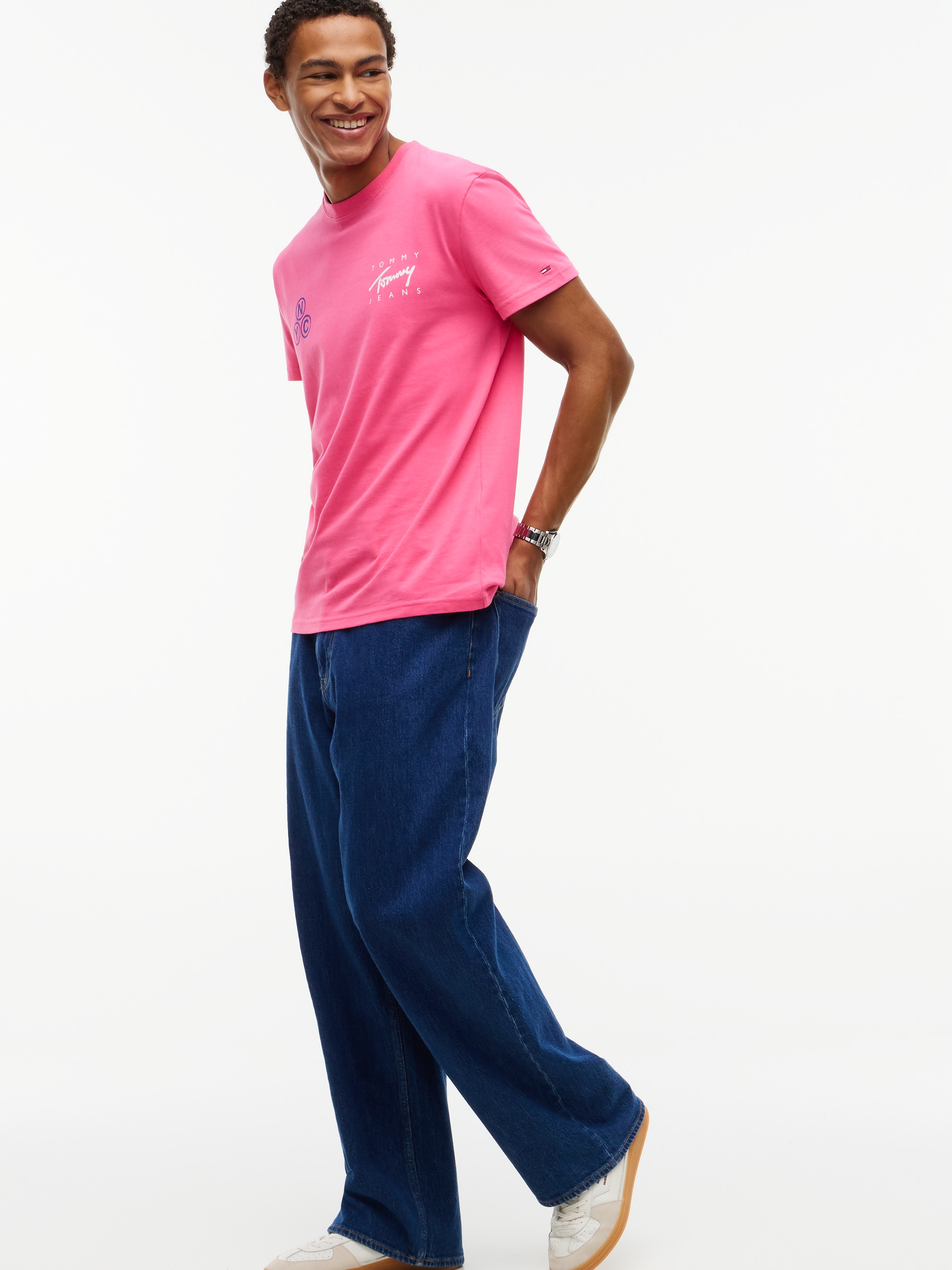 Tommy Jeans T-shirt »REGULAR SIGNATURE PLAY TEE« Coupe régulière avec imprimé