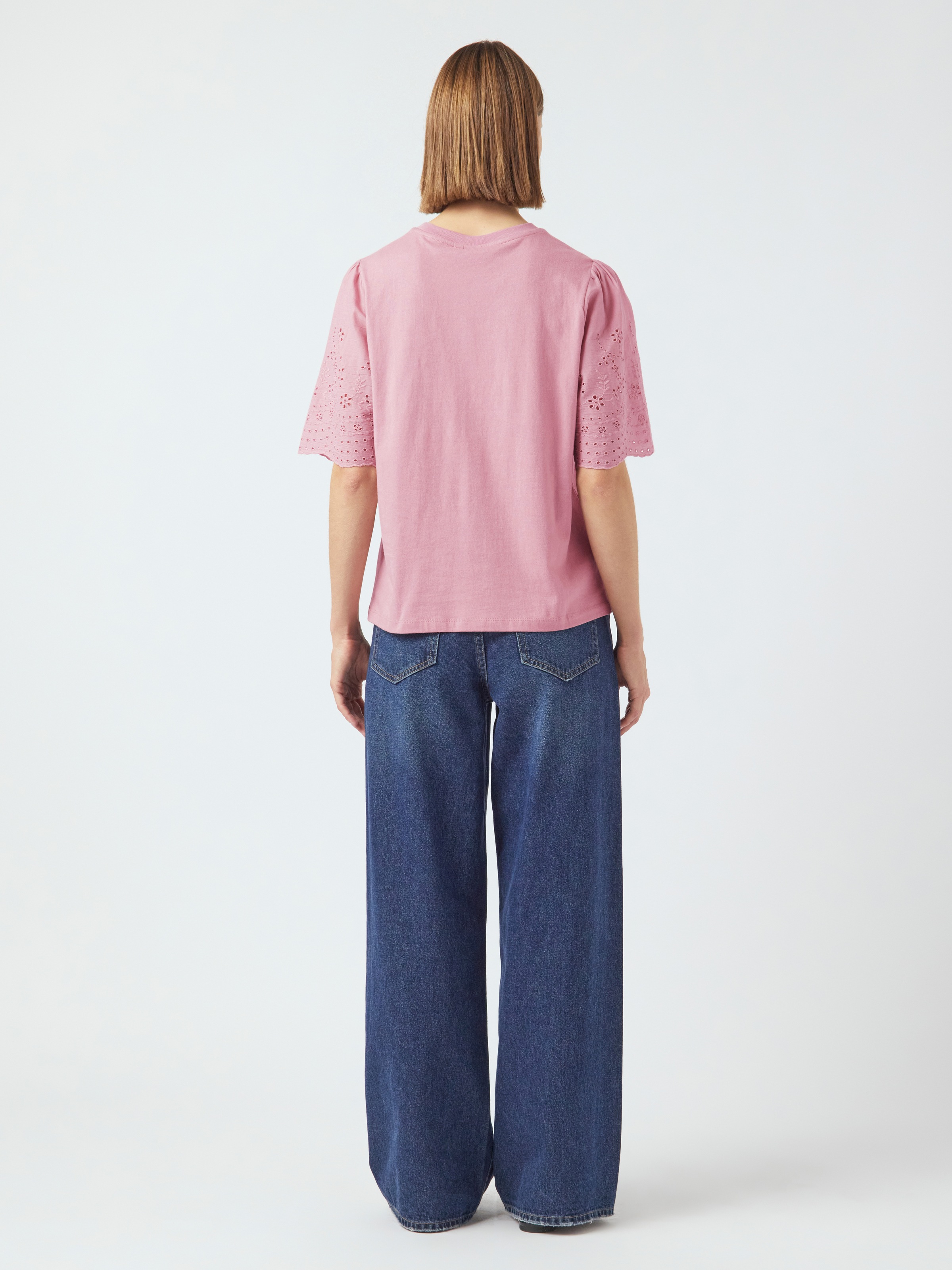 Y.A.S Kurzarmshirt »YASLEX SS TOP W. EMB SLEEVES S. NOOS« mit Lochstickerei