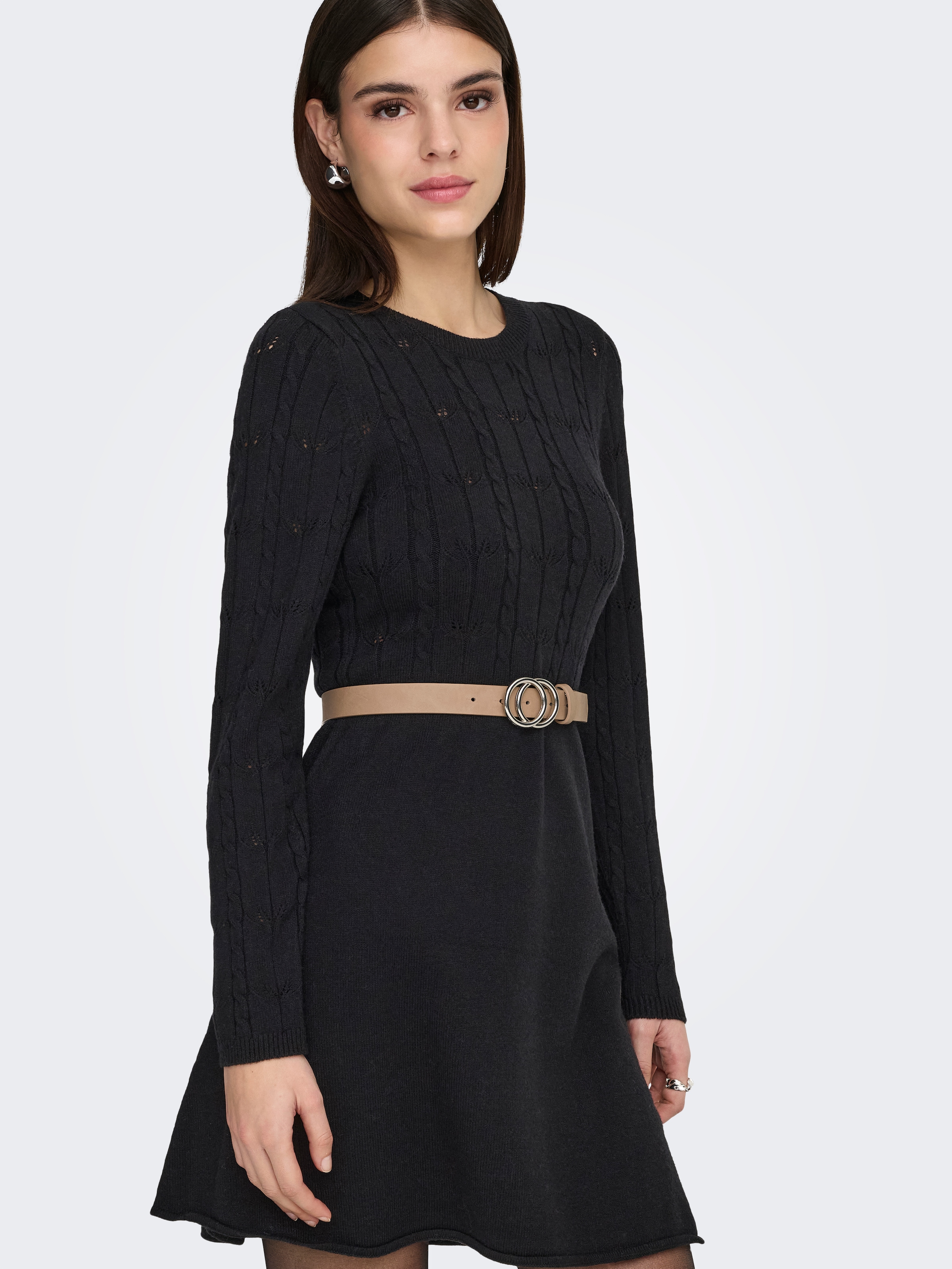 ONLY Strickkleid »ONLKATIA LIFE LS O-NECK CABL DRES EX KNT« Viskosemischung, regular fit, Rundhals