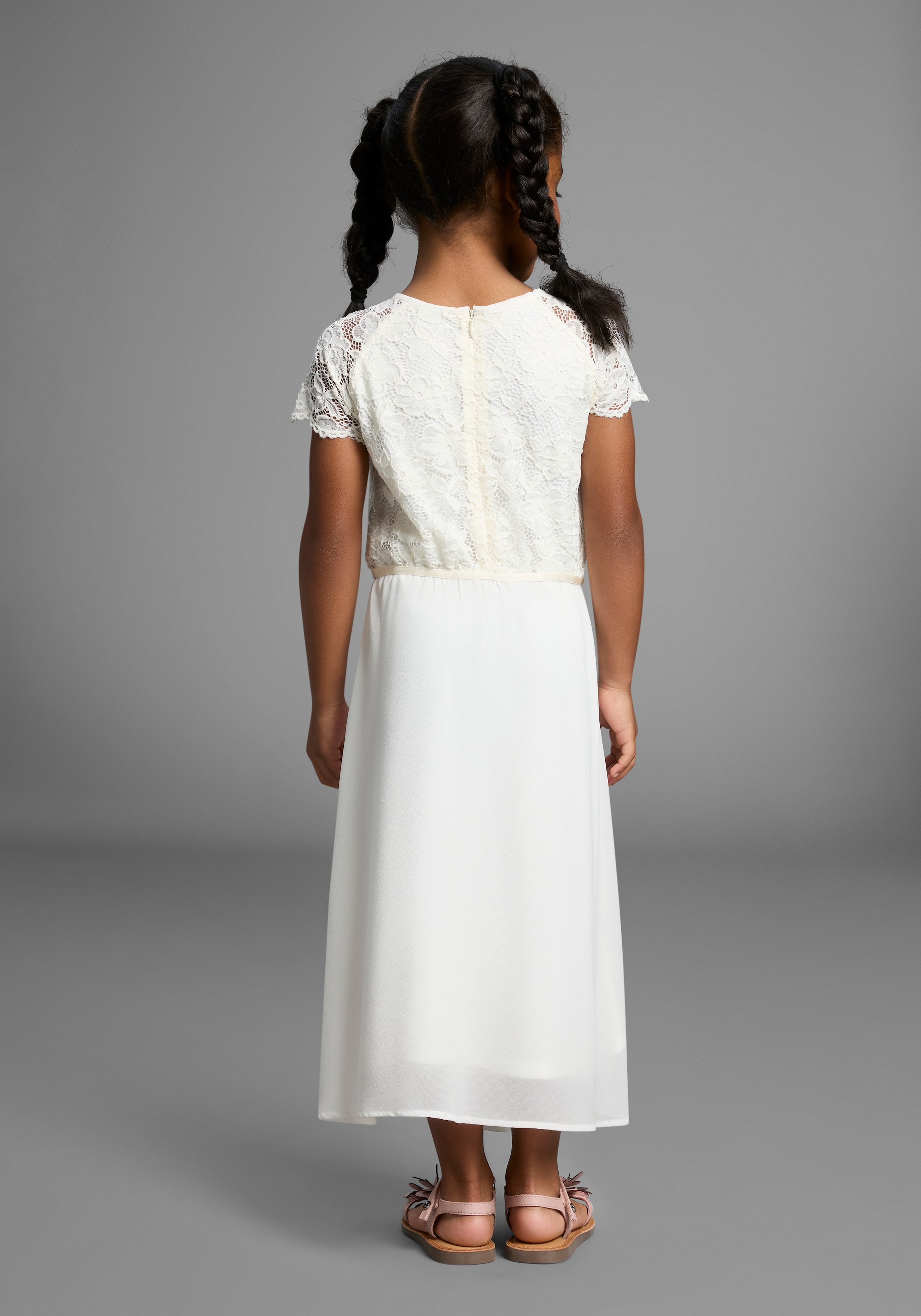 KIDSWORLD Jerseykleid »Festliches Kleid mit Spitze« Elegantes Kleid mit Spitze und Chiffon