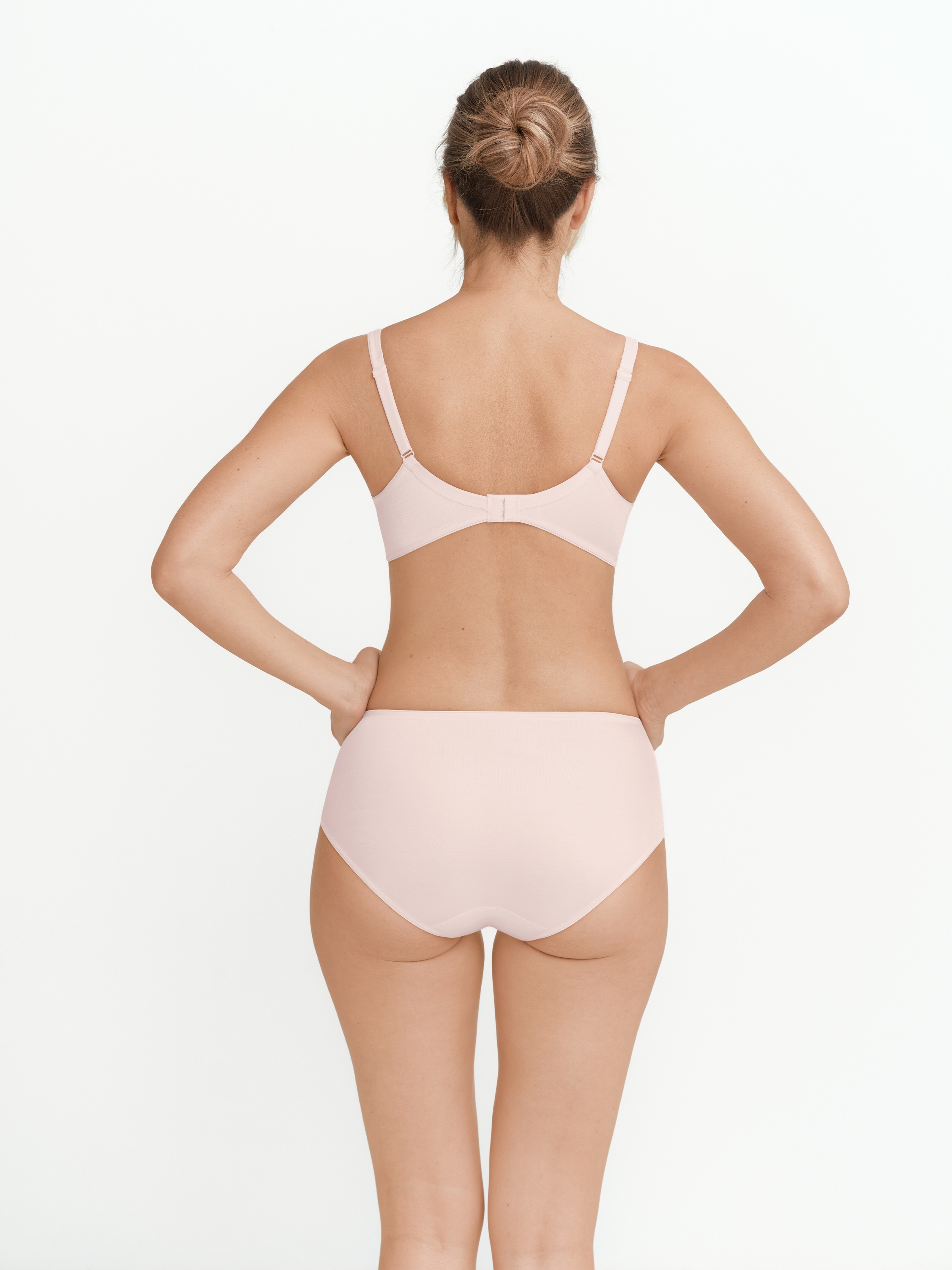 Felina Bügelloser BH »Moments« mit Spitze, Blumenstickerei, Stützfunktion und Vollkörbchen