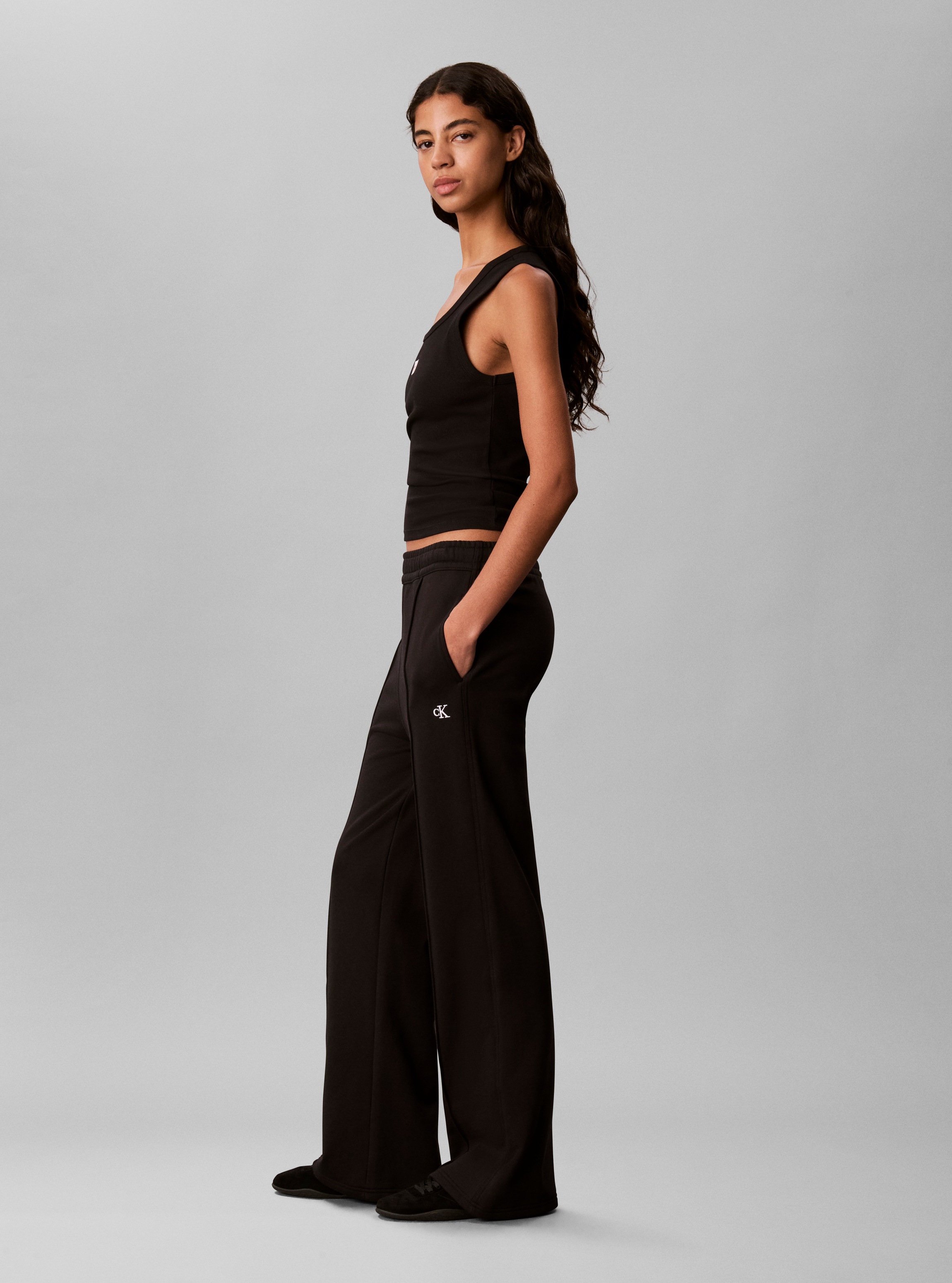 Calvin Klein Jeans Leggings »MONOGRAM TERRY TRACKPANT«  Coupe régulière avec coupe bootcut