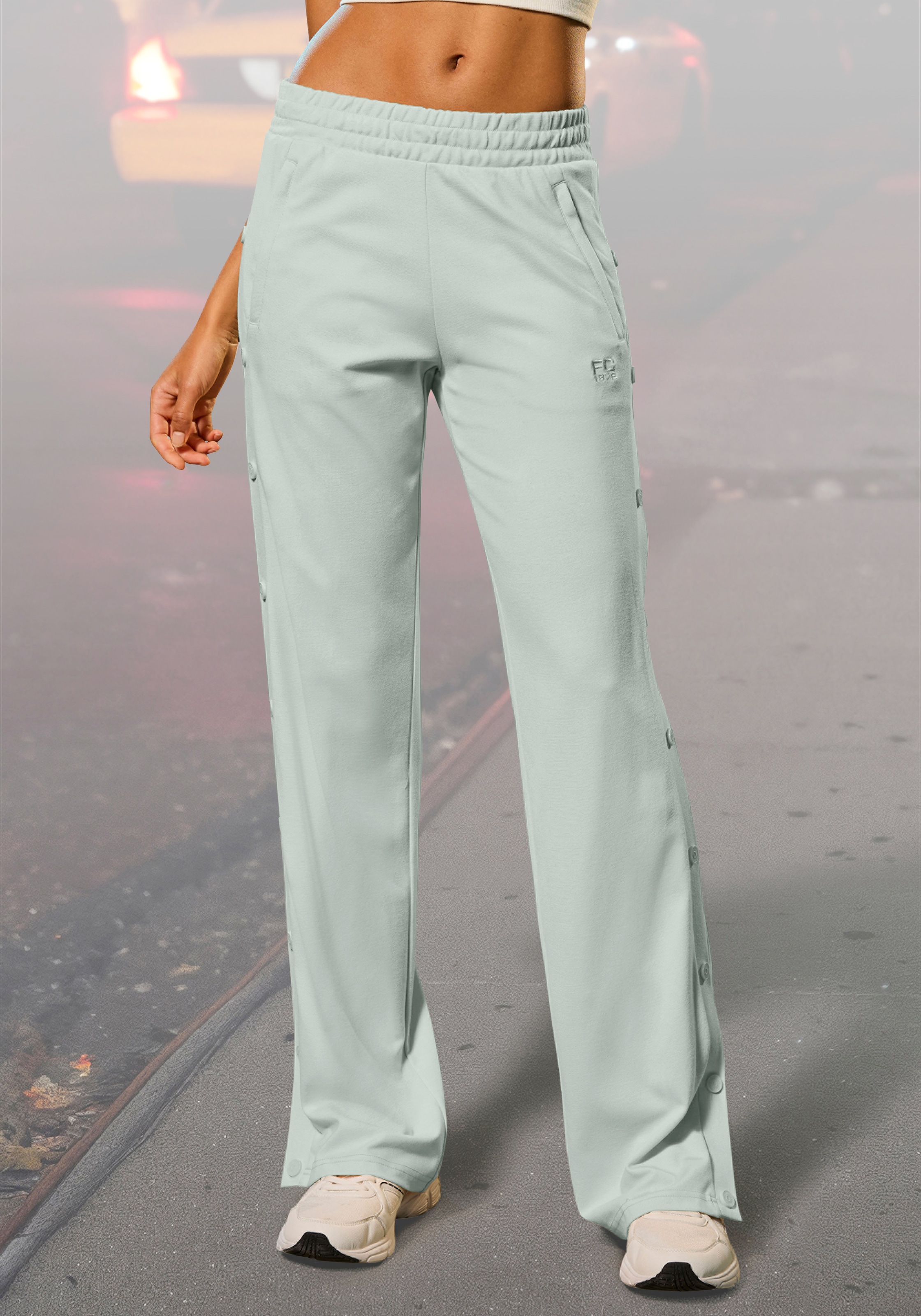 French Connection Loungepants  avec boutons-pression latéraux sur la jambe