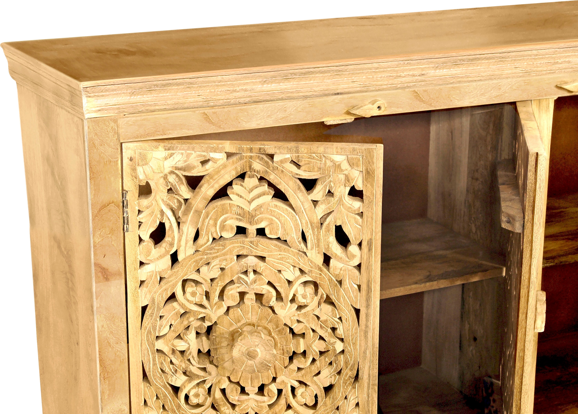 SIT Buffet »Modena aus Mangoholz mit 3 Türen und aufwändigen Schnitzereien« Sculptures élaborées de style oriental