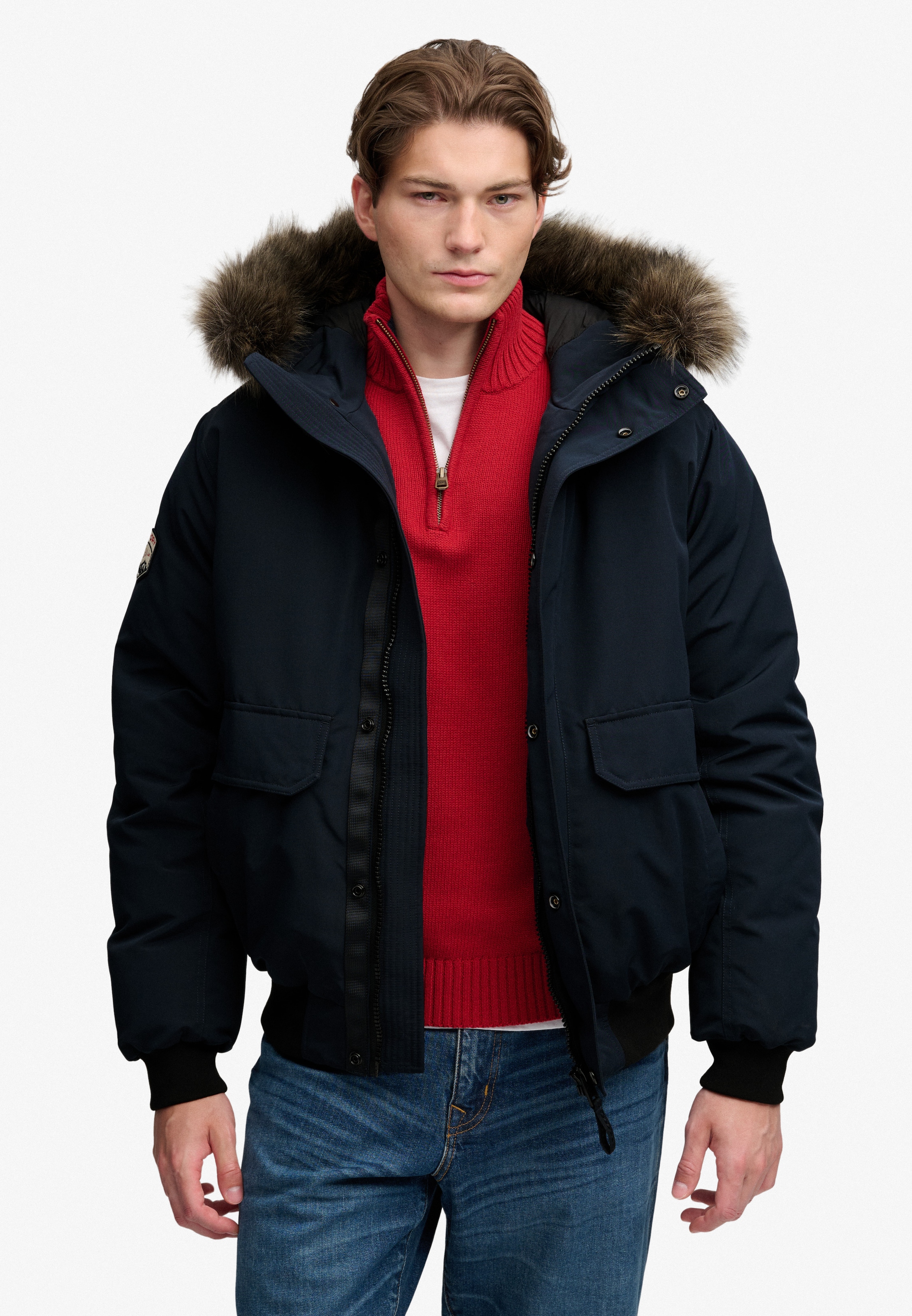Superdry Veste bomber »FAUX FUR EVEREST BOMBER JACKET« avec capuche fibre synthétique, coupe décontractée