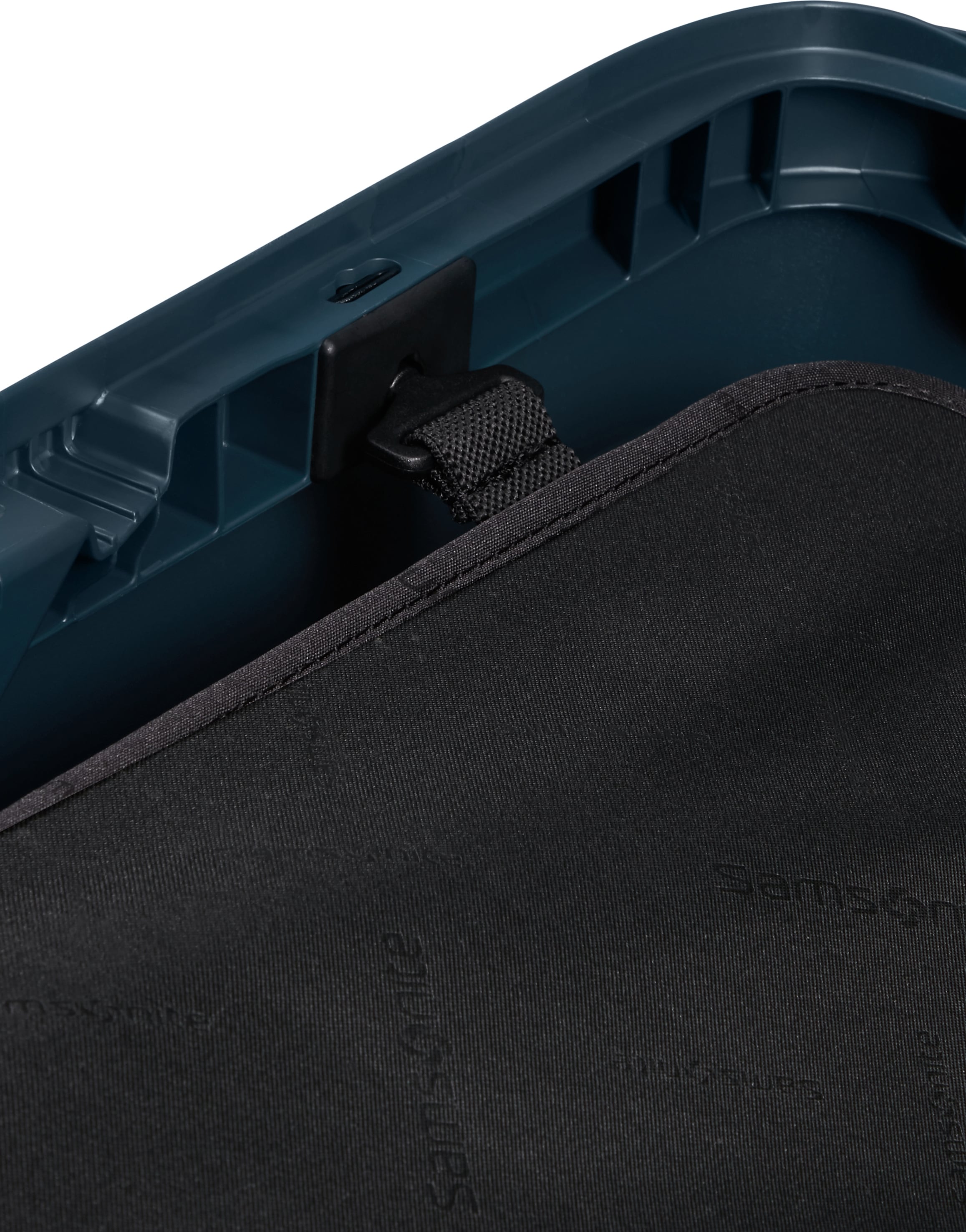 Samsonite Hartschalen-Trolley »MAGNUM, verschiedene Grössen und Farben« 38 l 4 Rollen mit arretierbarem und versenkbarem Druckknopf-Trolleysystem