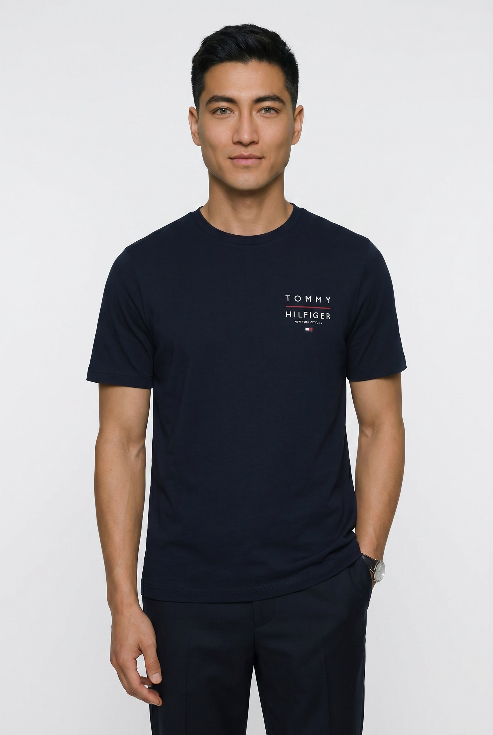 Tommy Hilfiger T-shirt »BRAND LOVE LEFT CHEST RWB TEE« coupe régulière, col rond
