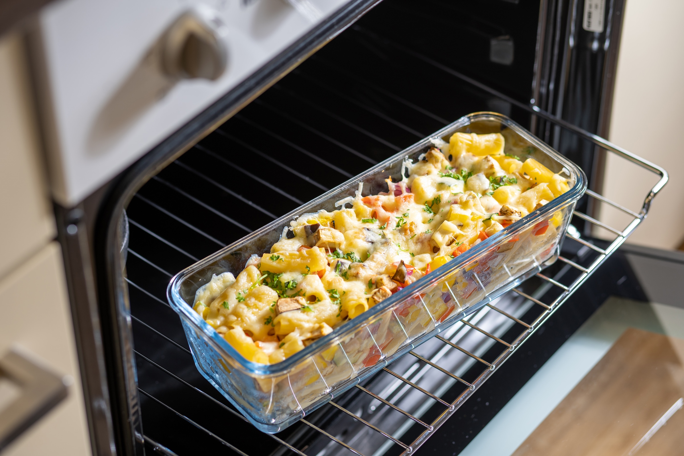 Genius Auflaufform Borosilikatglas Backofengeeignet bis 250°C, gefriergeeignet  -18°C, 1800 ml