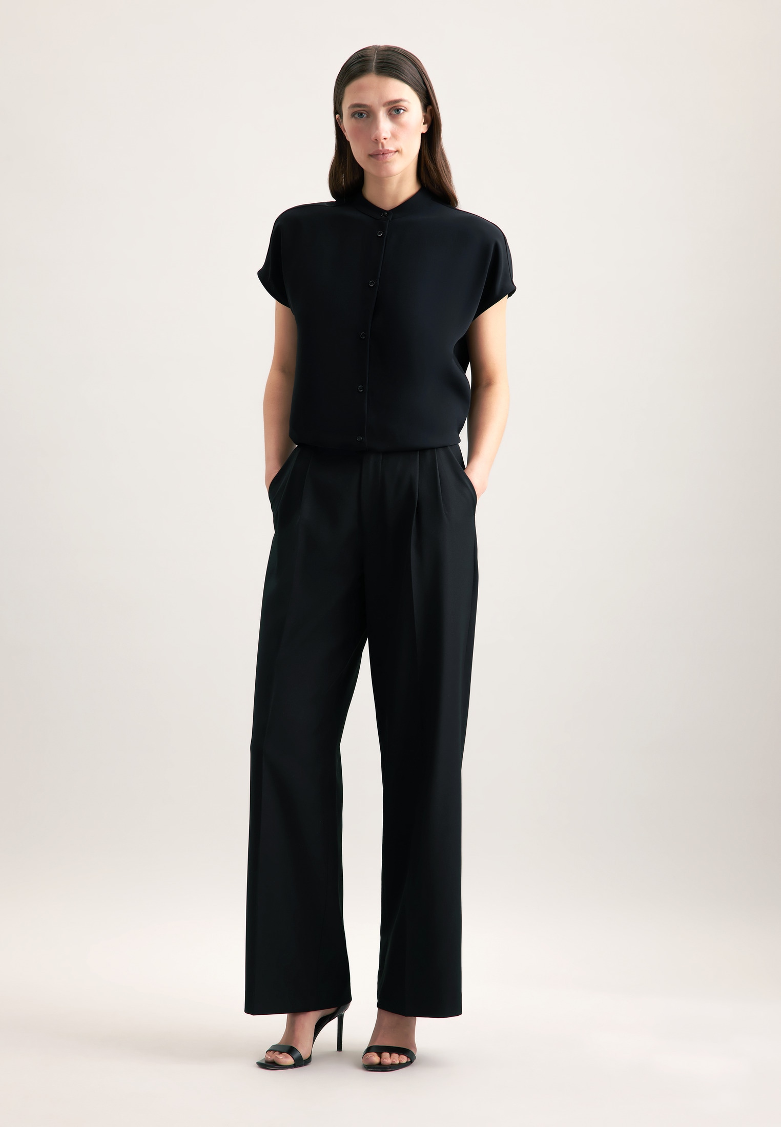 seidensticker Blouse classique »Schwarze Rose« Kurzarm Kragen Uni