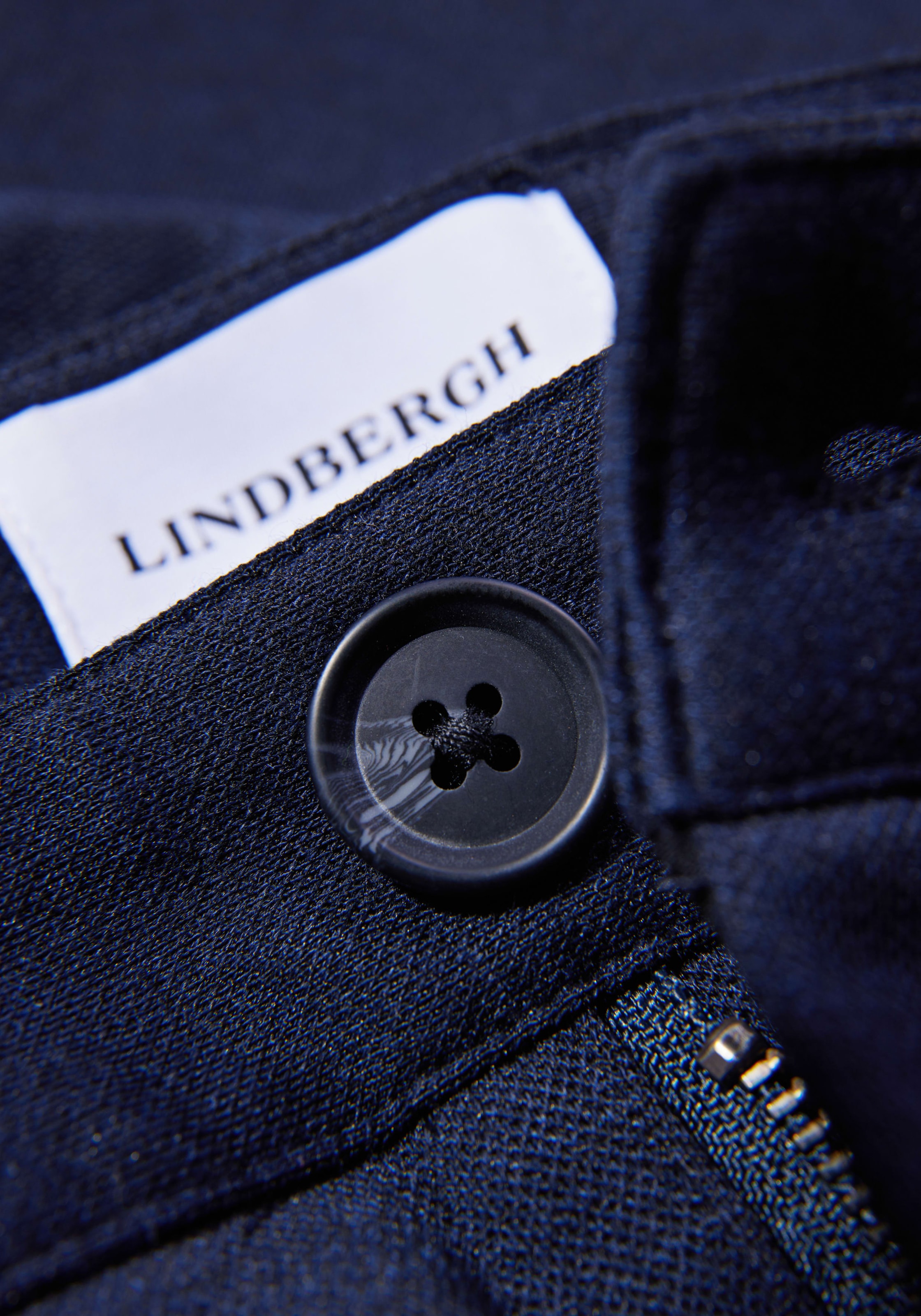 LINDBERGH Short en chino  en Slim Fit avec viscose et stretch