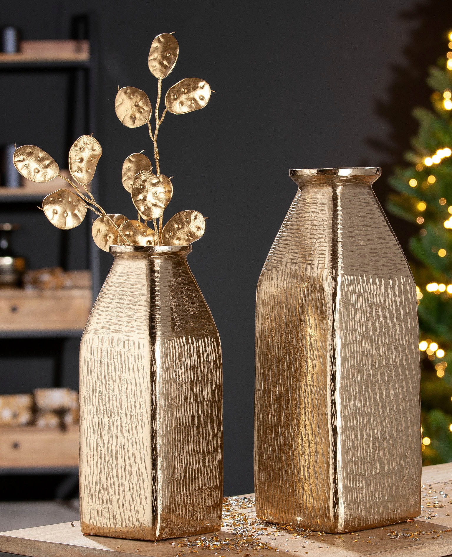 GILDE Vase de table »Lola, Dekovase« Vase aus Aluminium, mit geritzter Oberflächenstruktur