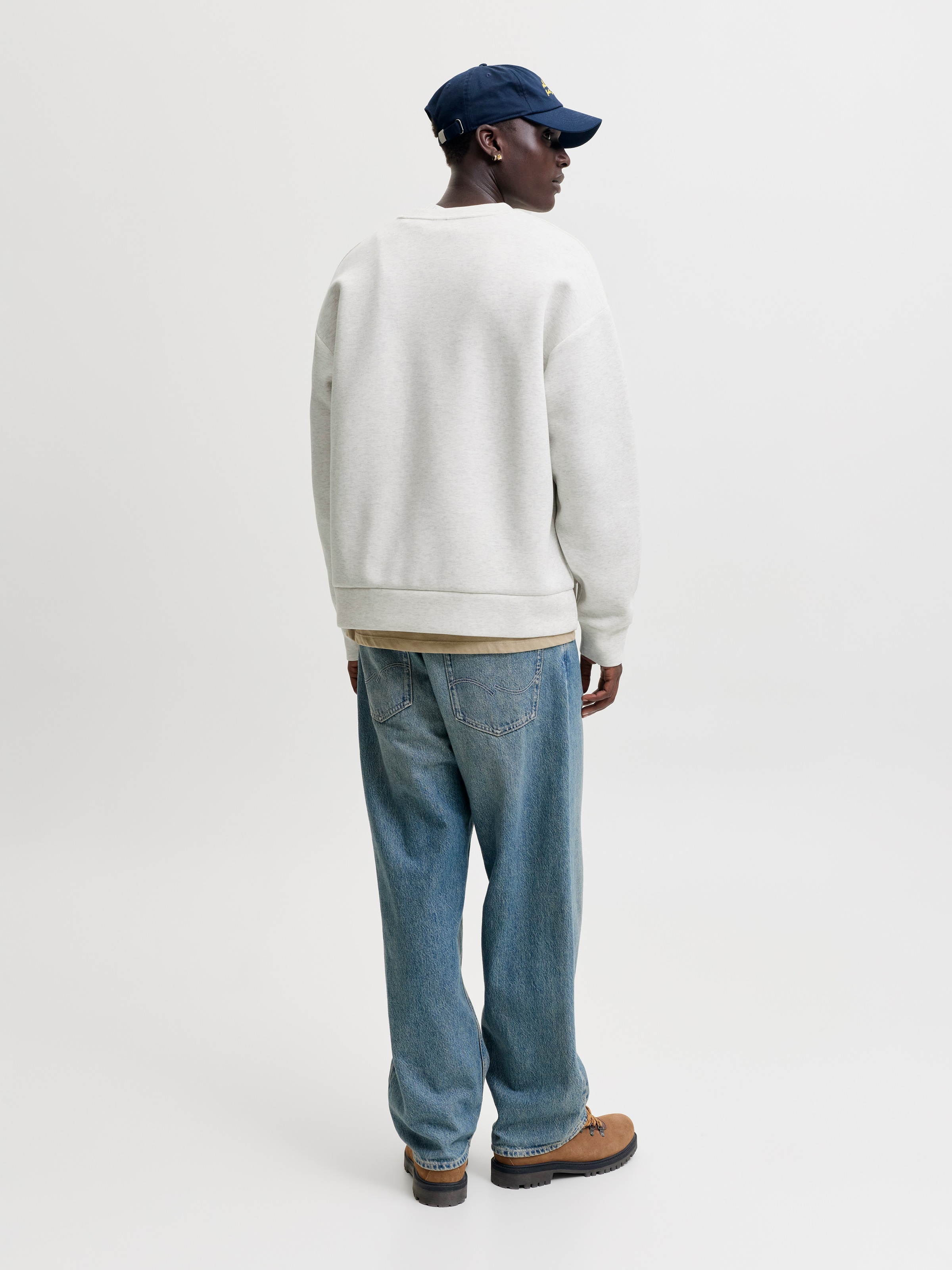 Jack & Jones Sweatshirt »JJEBARRON SWEAT CREW NECK NOOS«, Materialmix, loose fit
