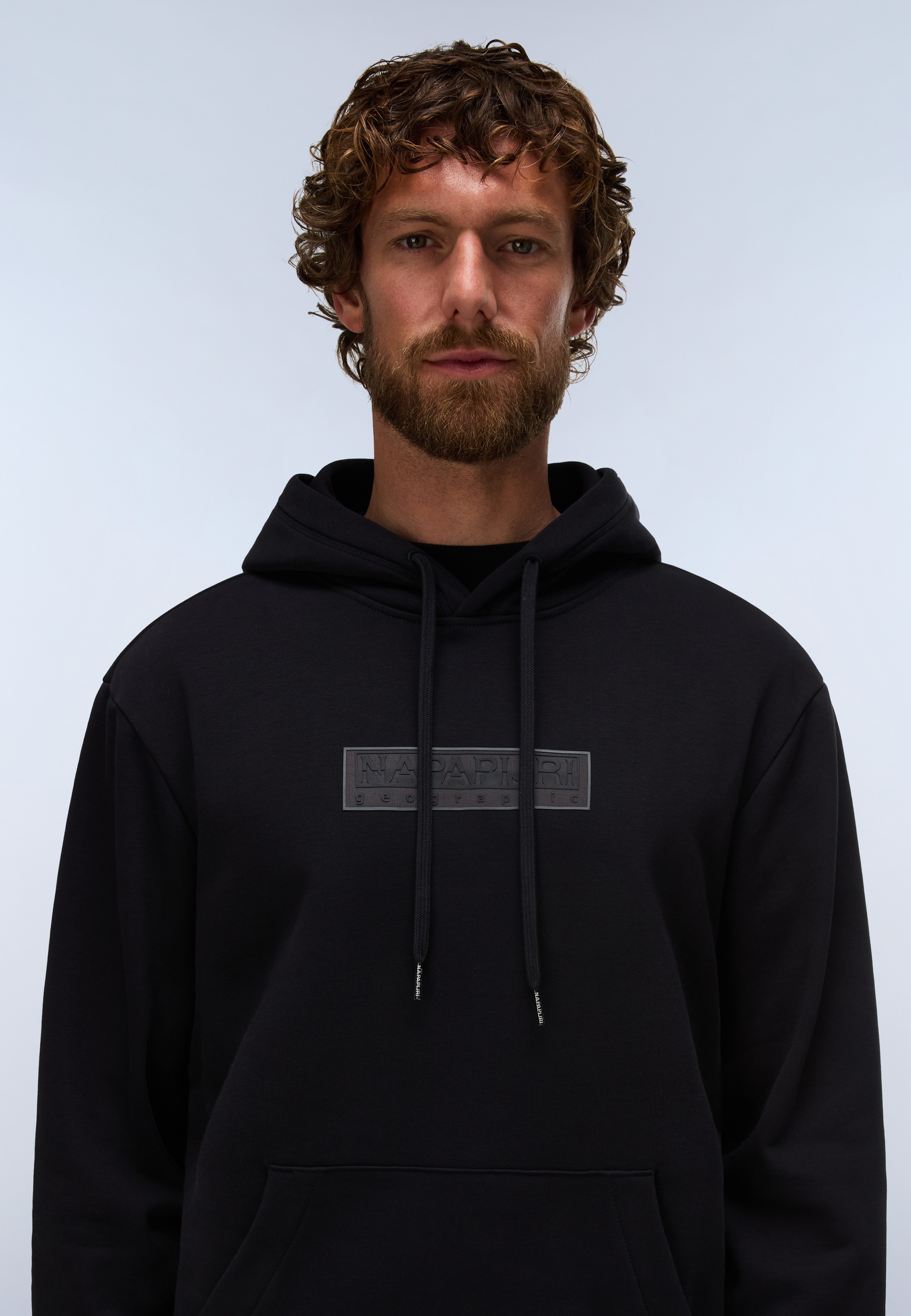 Napapijri Kapuzensweatshirt »B-BOX LOGO H WI BLACK BEAUTY«, sportlicher Look, mit Kapuze, aus Baumwolle und Polyester

