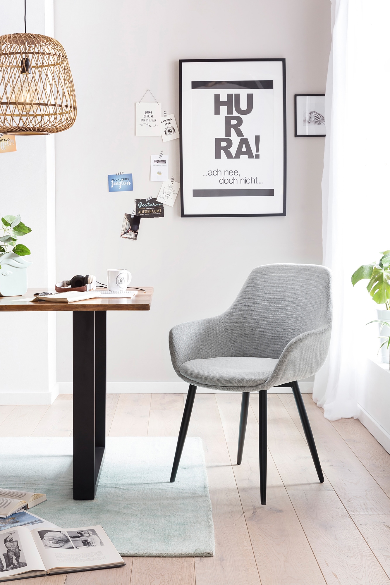 SalesFever Essgruppe »- stilvolles Design« Set, 5 Stk. tlg. 5-teiliges Set mit authentischer Baumkanten-Tischplatte