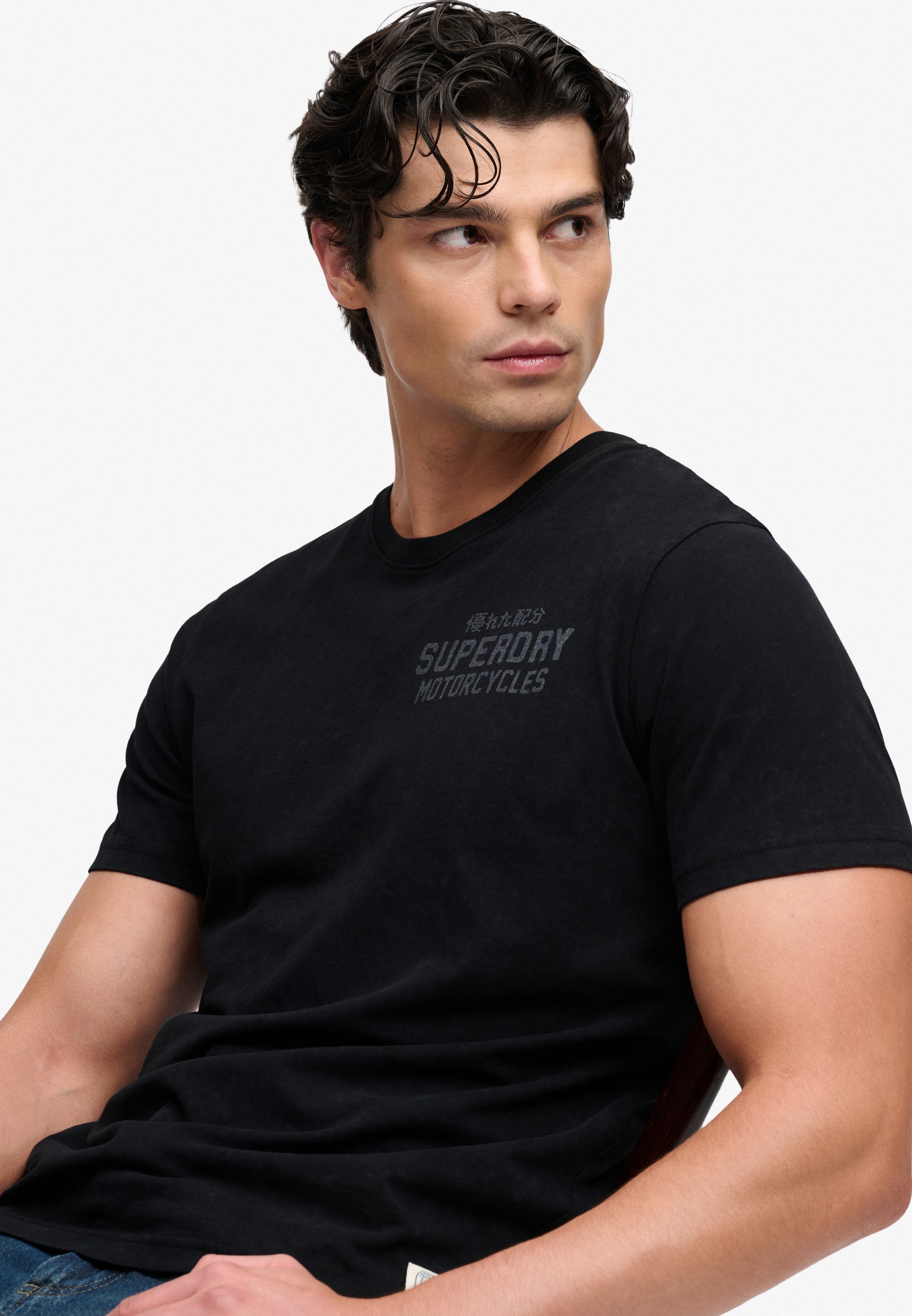 Superdry Shirt à col rond »VINTAGE BIKER TEE« coton, coupe décontractée