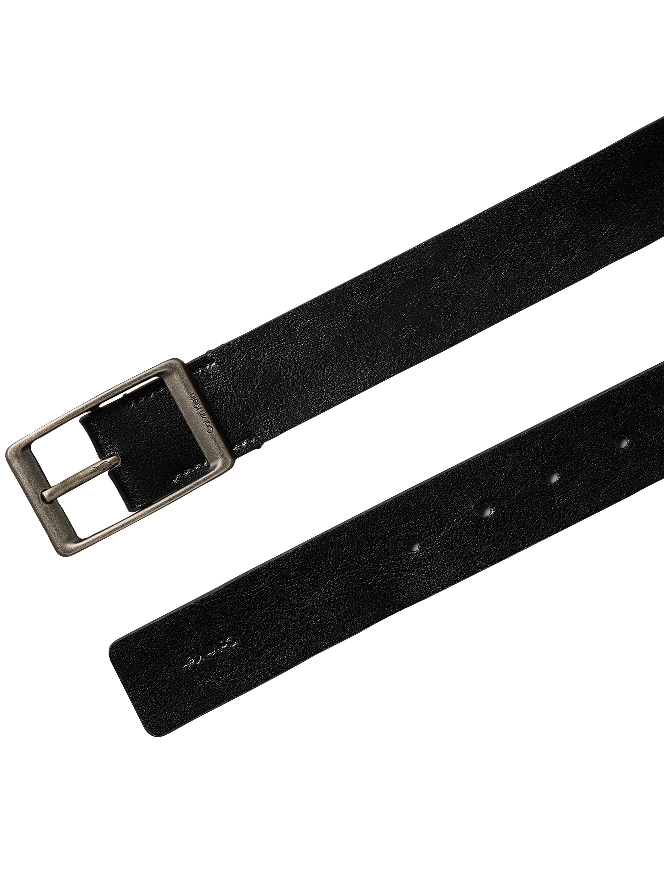Calvin Klein Jeans Ceinture en cuir »CASUAL ROUND BUCKLE TUMBLED 35MM« Coupe régulière et taille ajustable