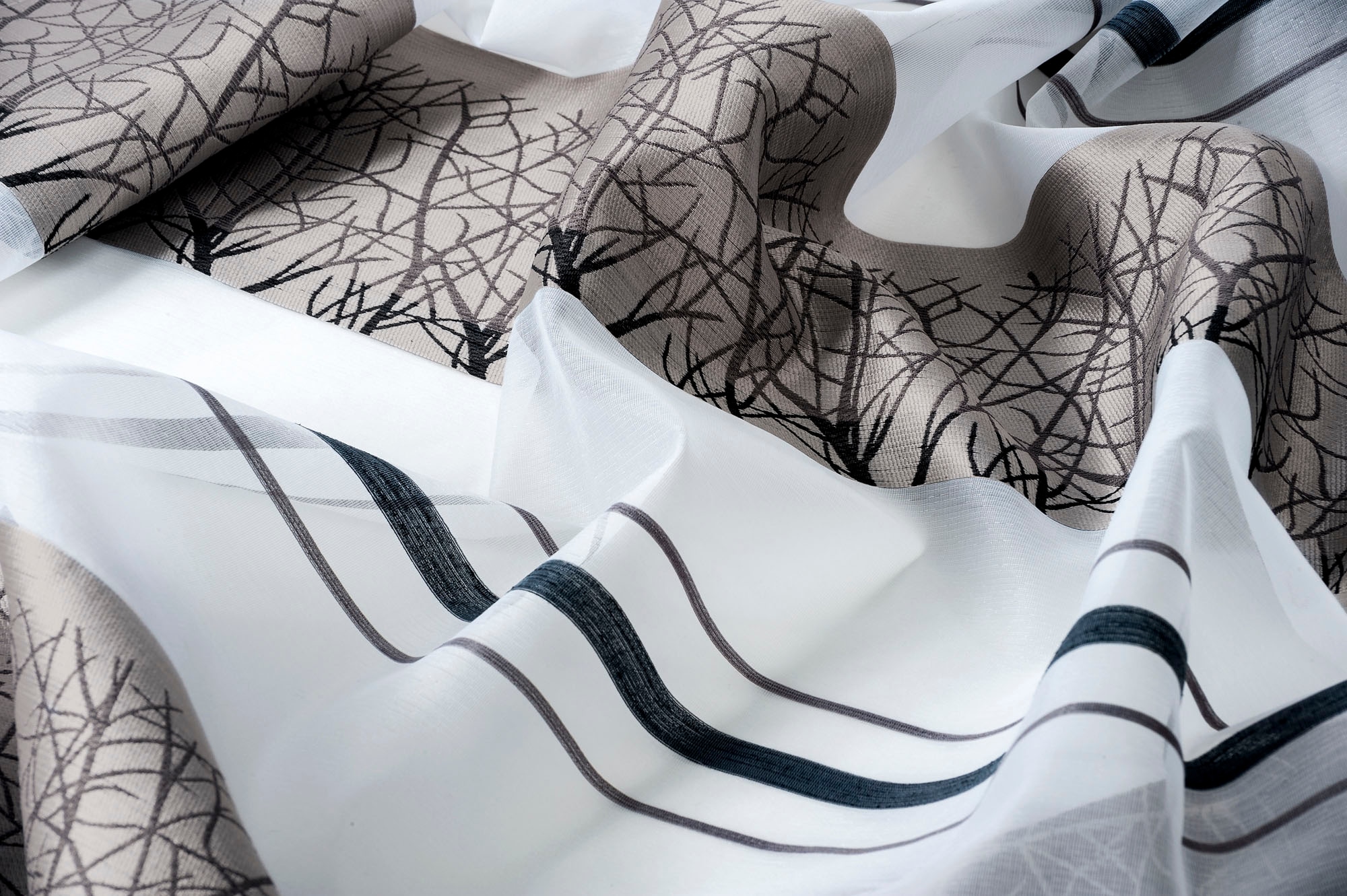 decolife Gardine »Anouk« Ösen 1 Stk. tlg. Ösenschal mit farbigen Querstreifen