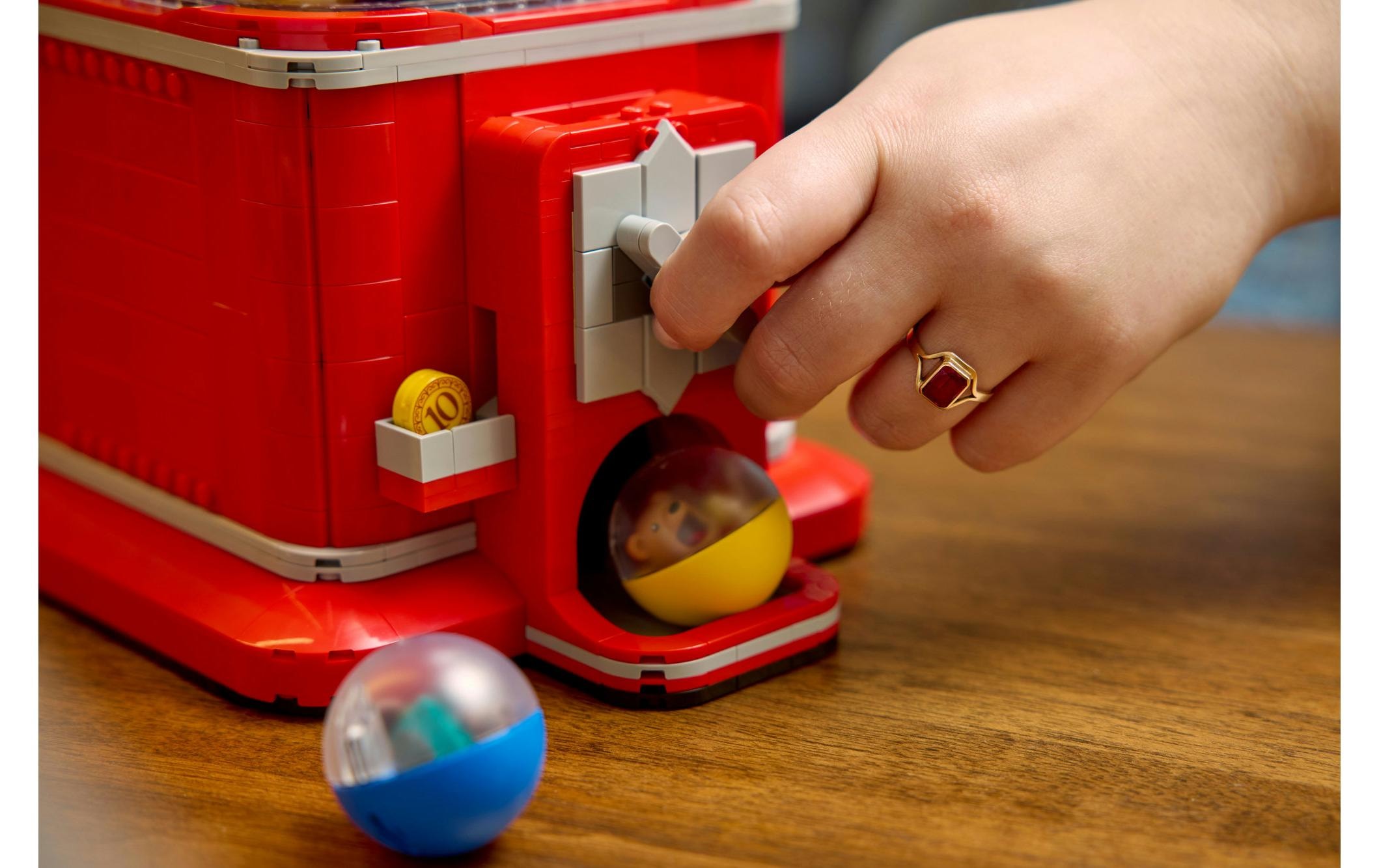 LEGO® Konstruktionsspielsteine »Classic Spielzeugautomat mit Minifiguren 21358«