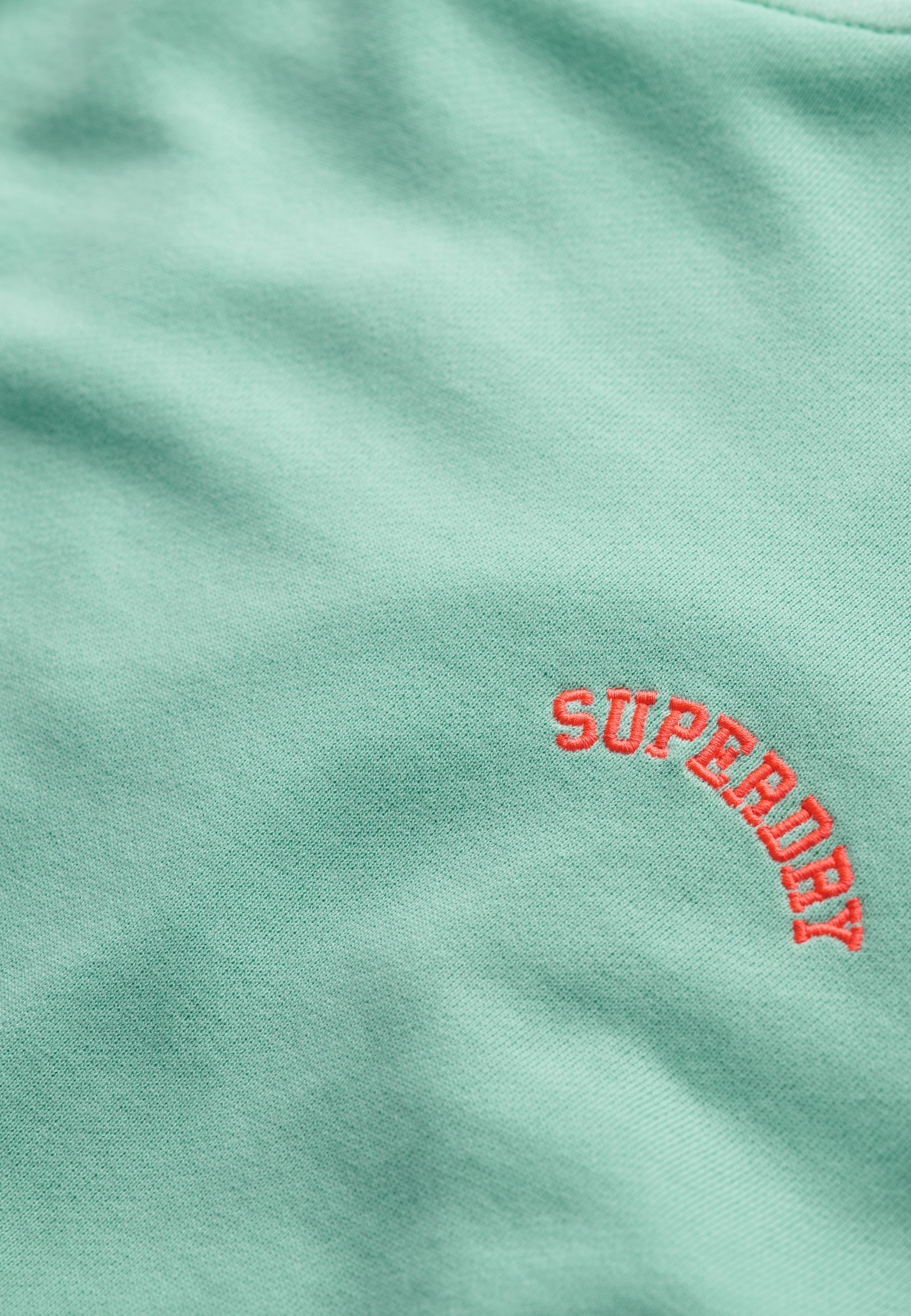Superdry Kapuzensweatshirt »ESSENTIAL LOGO GD HOODIE«
