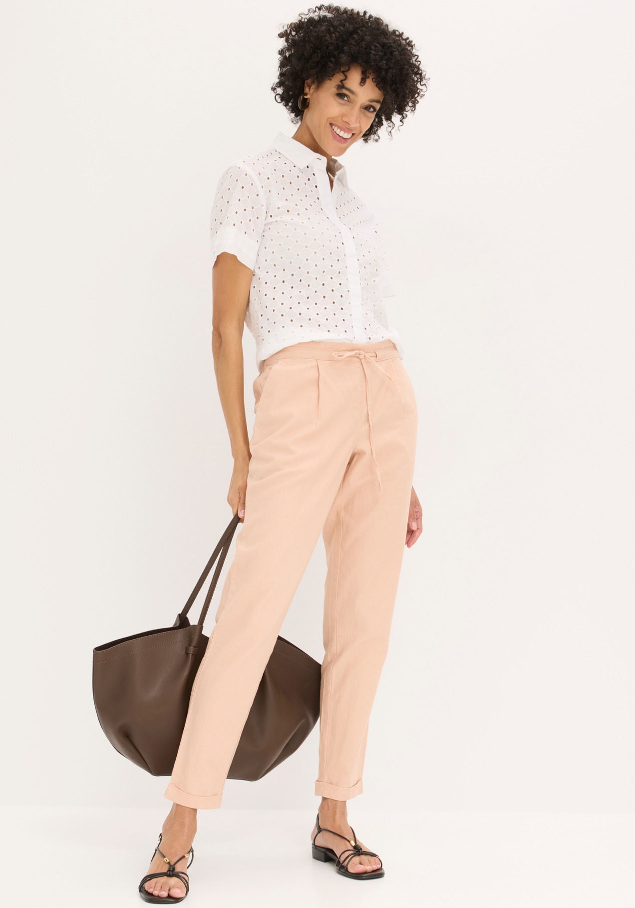 bonprix Pantalon en lin »Leinenhose«  aus Leinen und Baumwolle, Regular Fit, mit elastischem Gummibund
