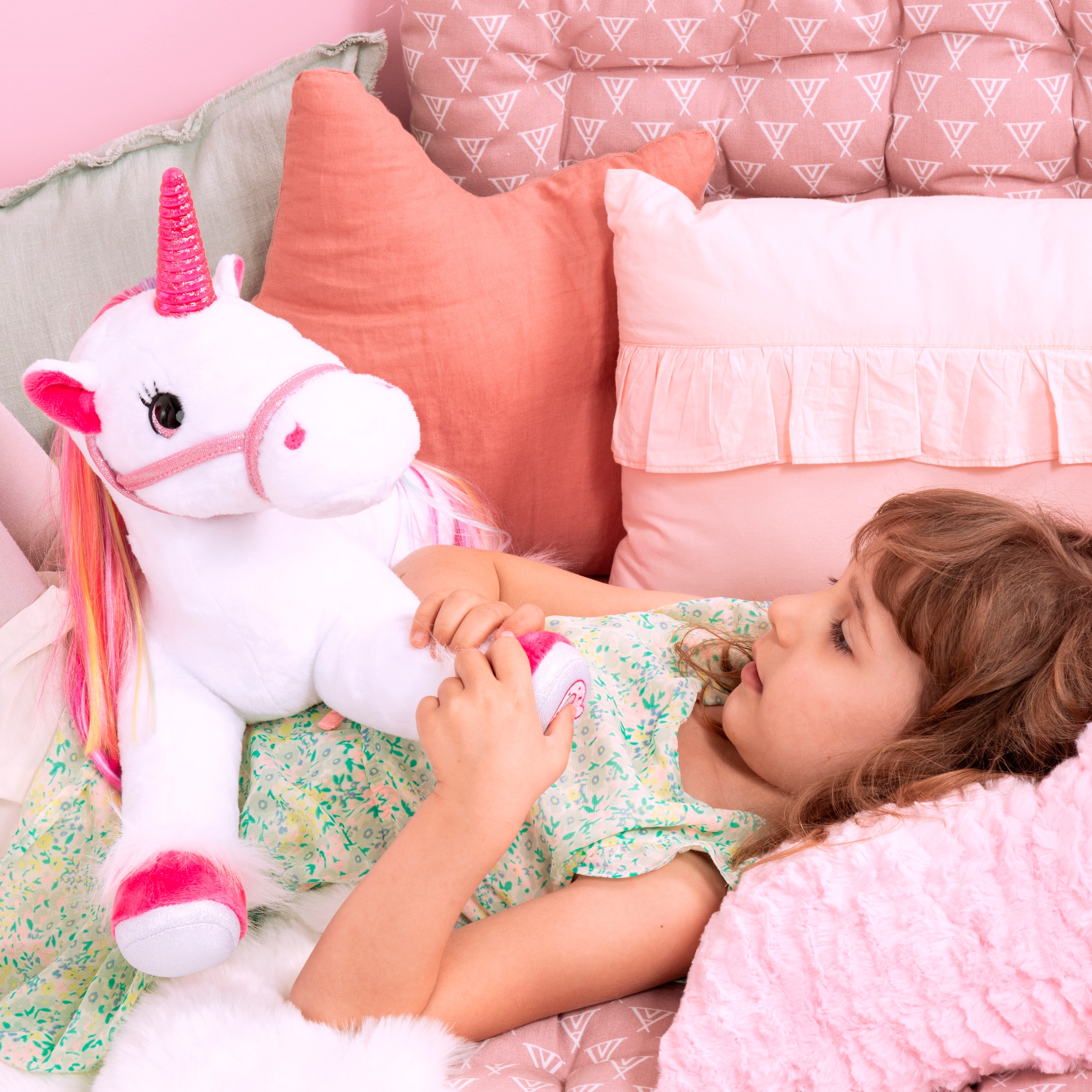 Bayer Peluche »Plüscheinhorn« mit Licht und Sound