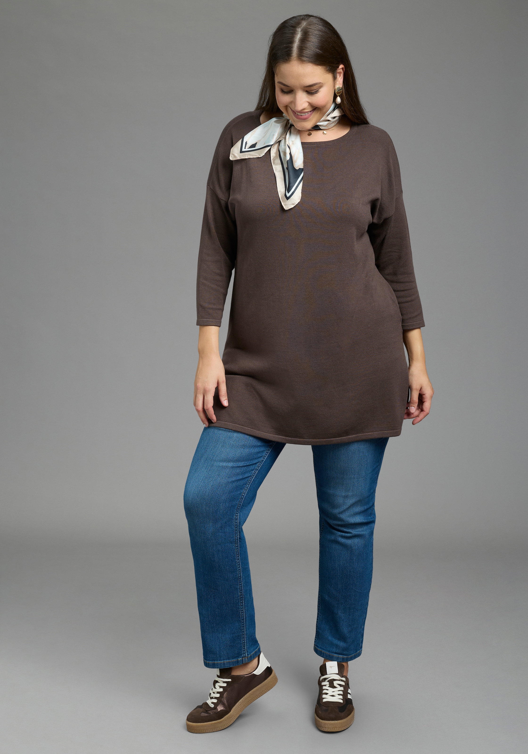 Laura Scott CURVE Pull long »Grosse Grössen« en maille fine fluide avec fente latérale