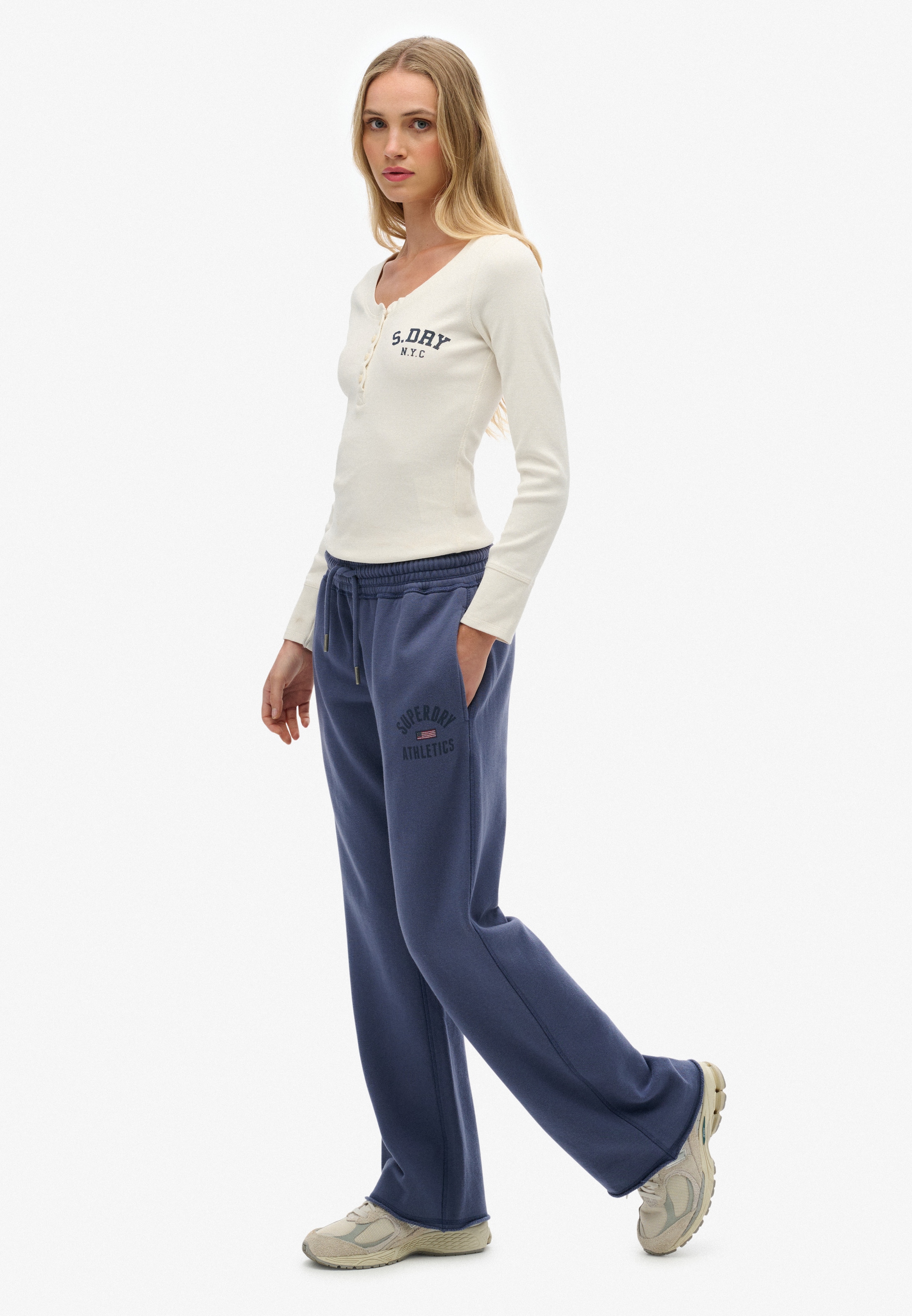 Superdry Sweathose »SU-ATHLETIC PRINT FLARE JOGGER«