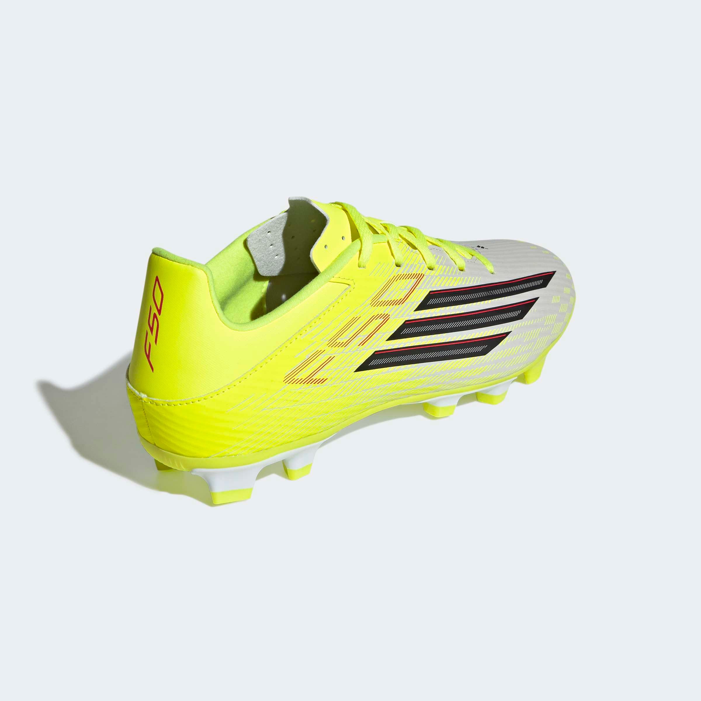 adidas Performance Chaussure de football »F50 CLUB , FESTE/GEMISCHTE BÖDEN«  für viele verschiedene Böden geeignet