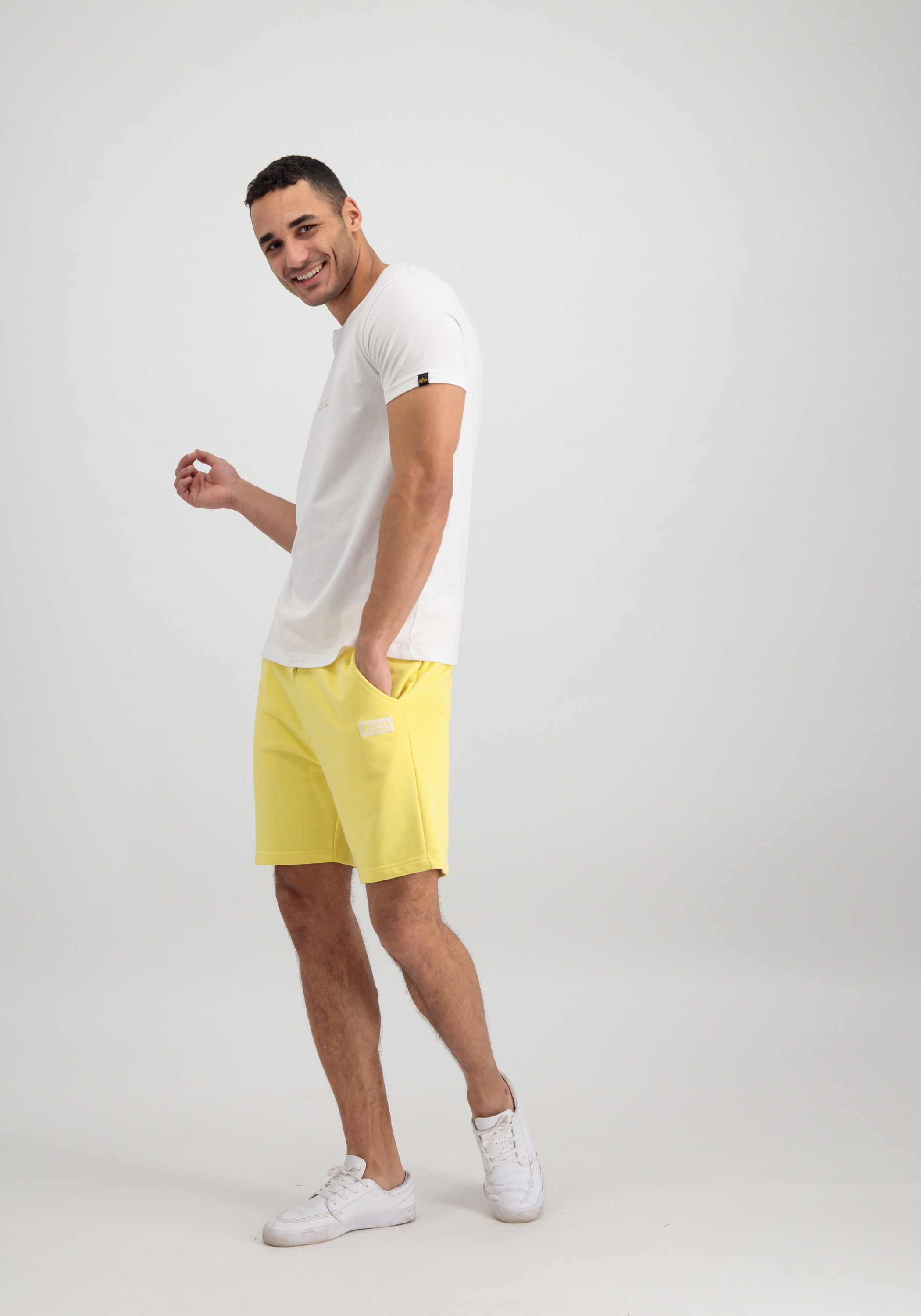 Alpha Industries Sweatshorts »Organics Jogger Short«