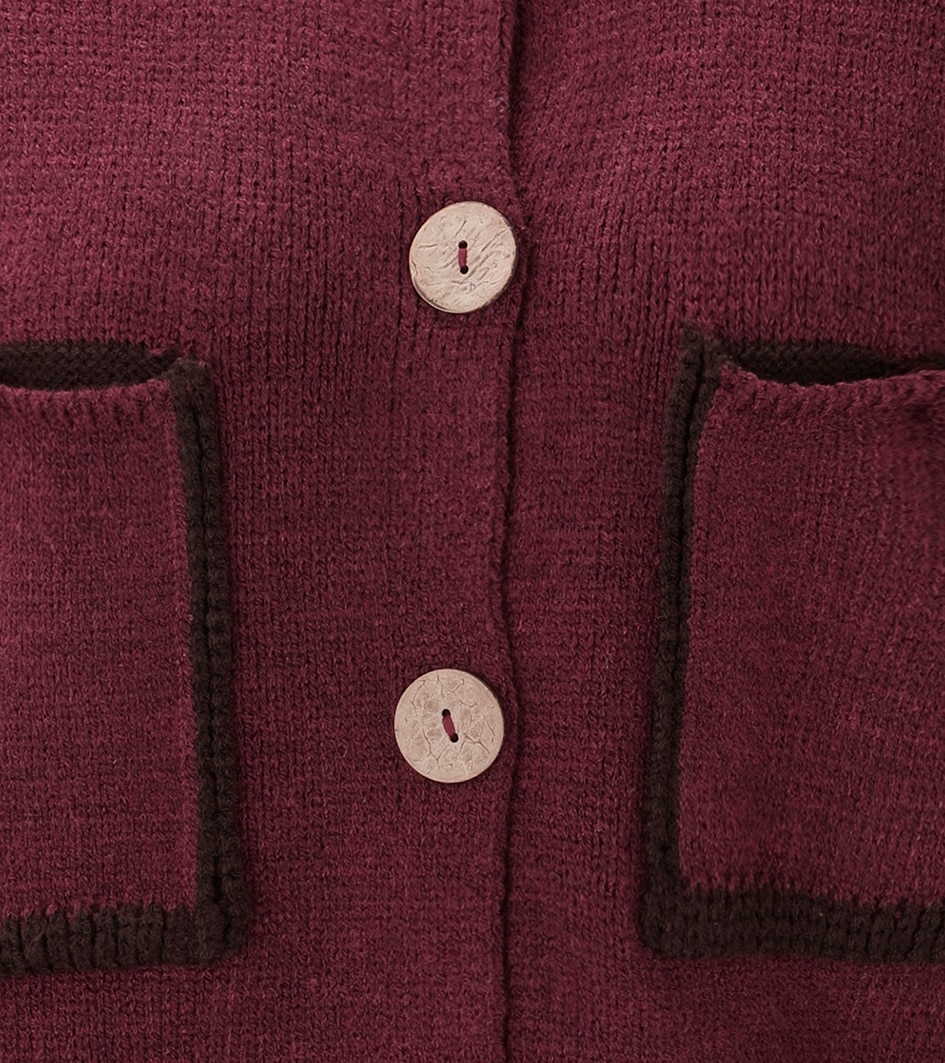 Aniston CASUAL Strickjacke mit dekorativen Knöpfen in Holzoptik zu schliessen - NEUE KOLLEKTION