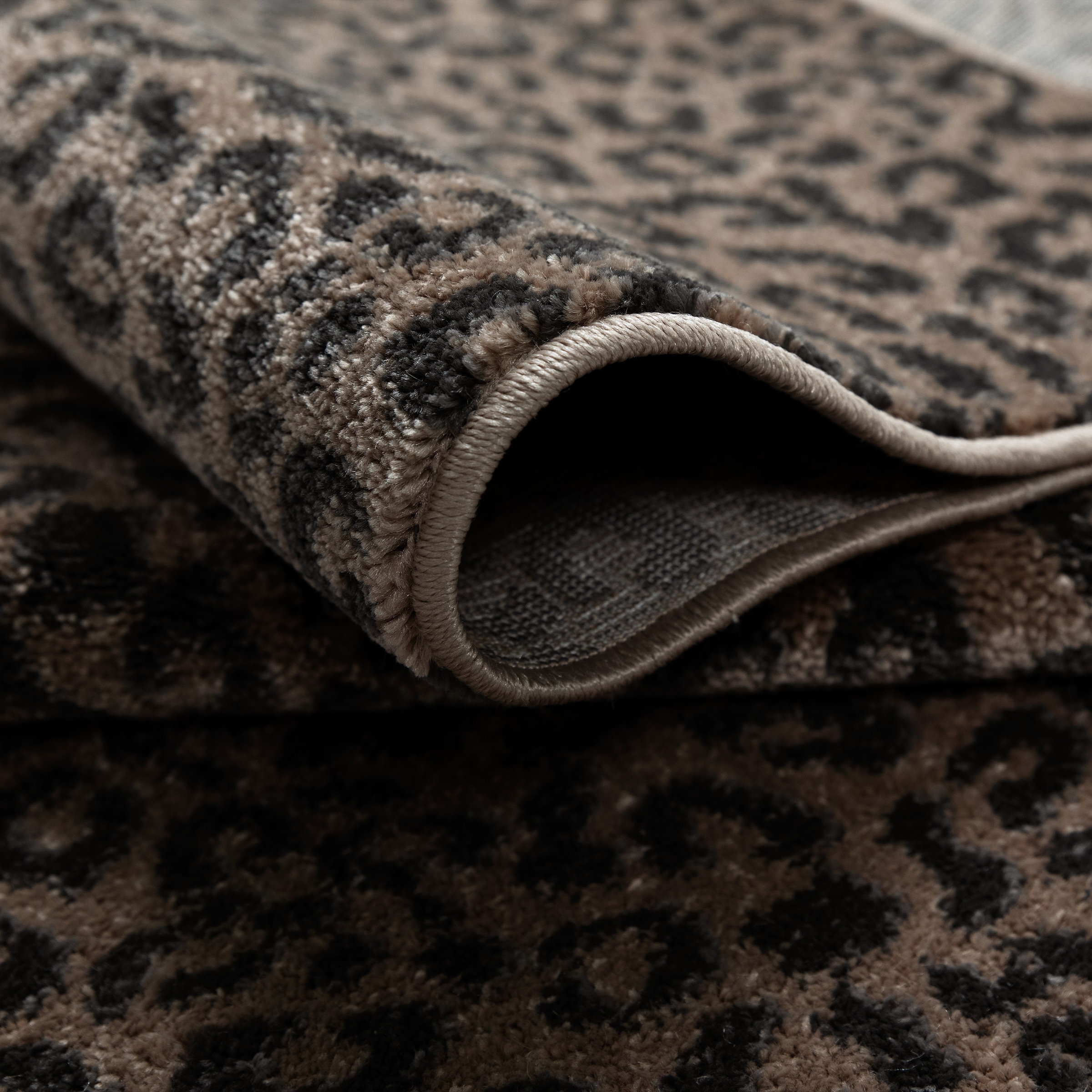 GOODproduct Tapis »Fynna, Leoparden-Muster, Animalprint« Rectangulaire 9 mm Höhe besonders weicher Flor, Wohnzimmer, Schlafzimmer, Esszimmer, Leo