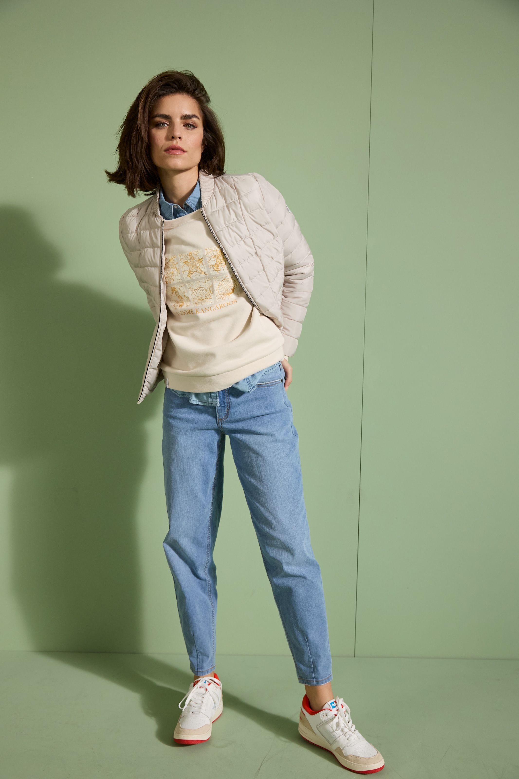 KangaROOS Sweat-shirt , avec impression frontale
