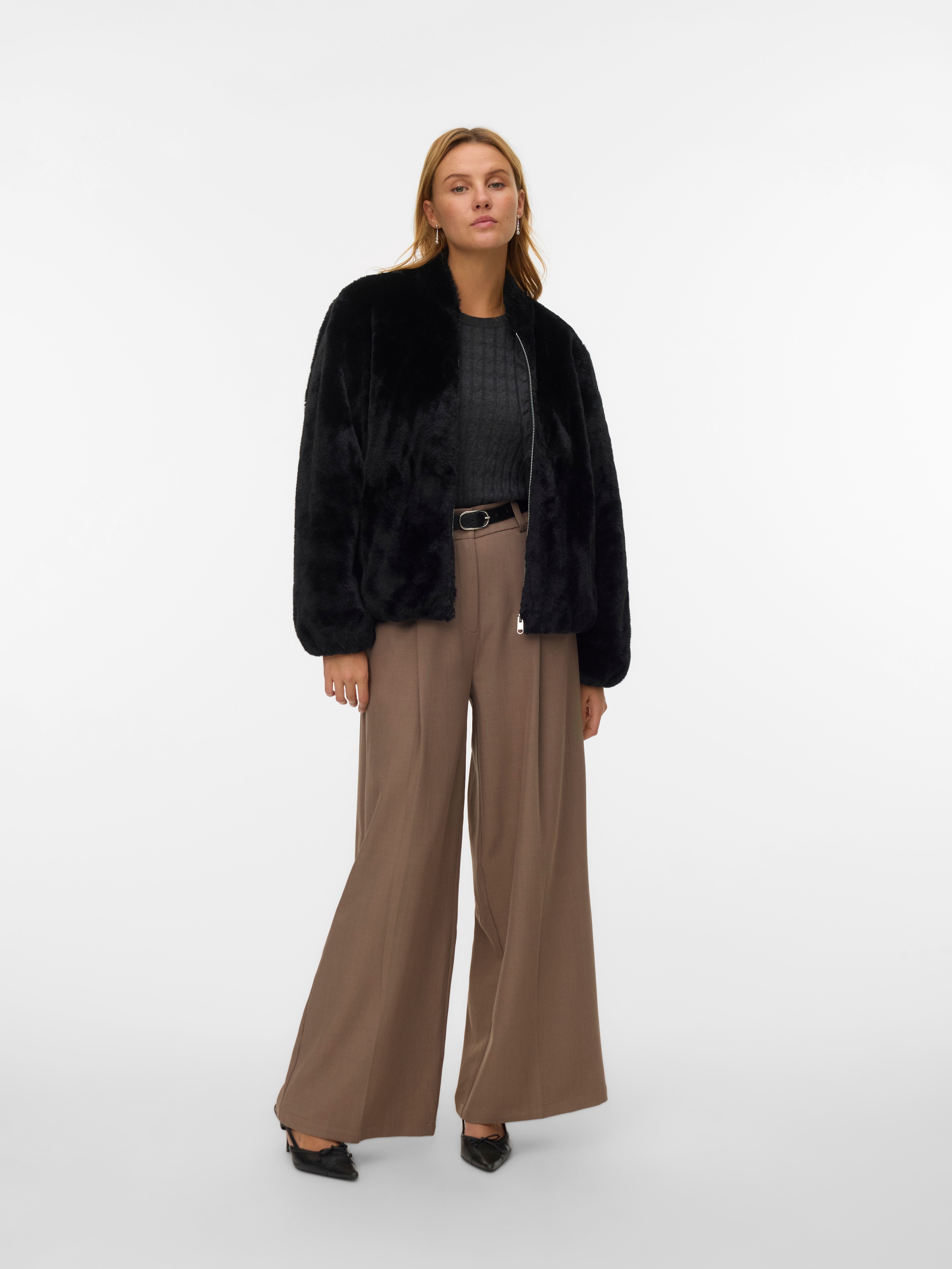 Vero Moda Veste en fausse fourrure »VMSONJALIGA SHORT JACKET GA BOO« ohne Kapuze