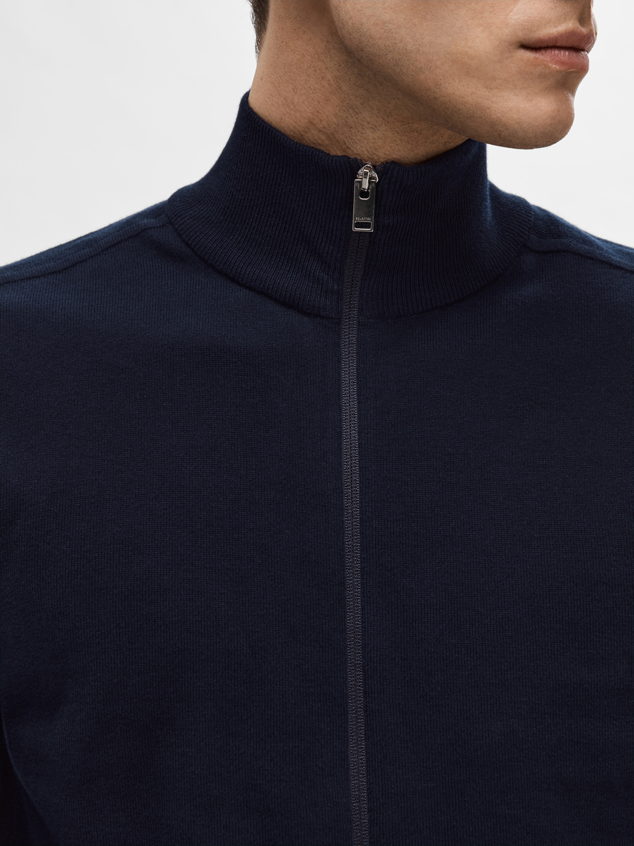 SELECTED HOMME Veste en tricot »SLHBERG FULL ZIP CARDIGAN NOOS«
