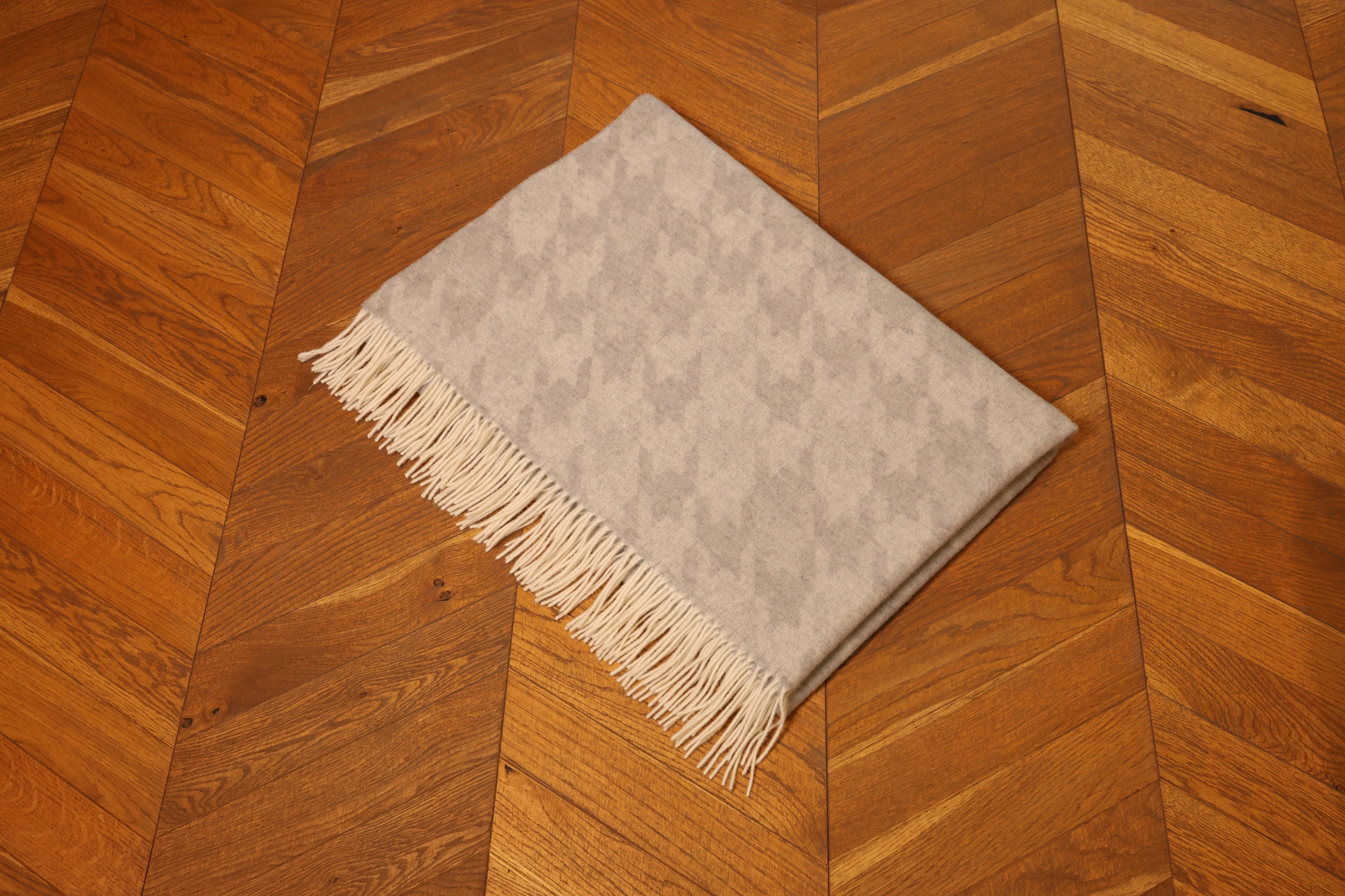 CASATEX Plaid »Adel Lontra« elegantes Design