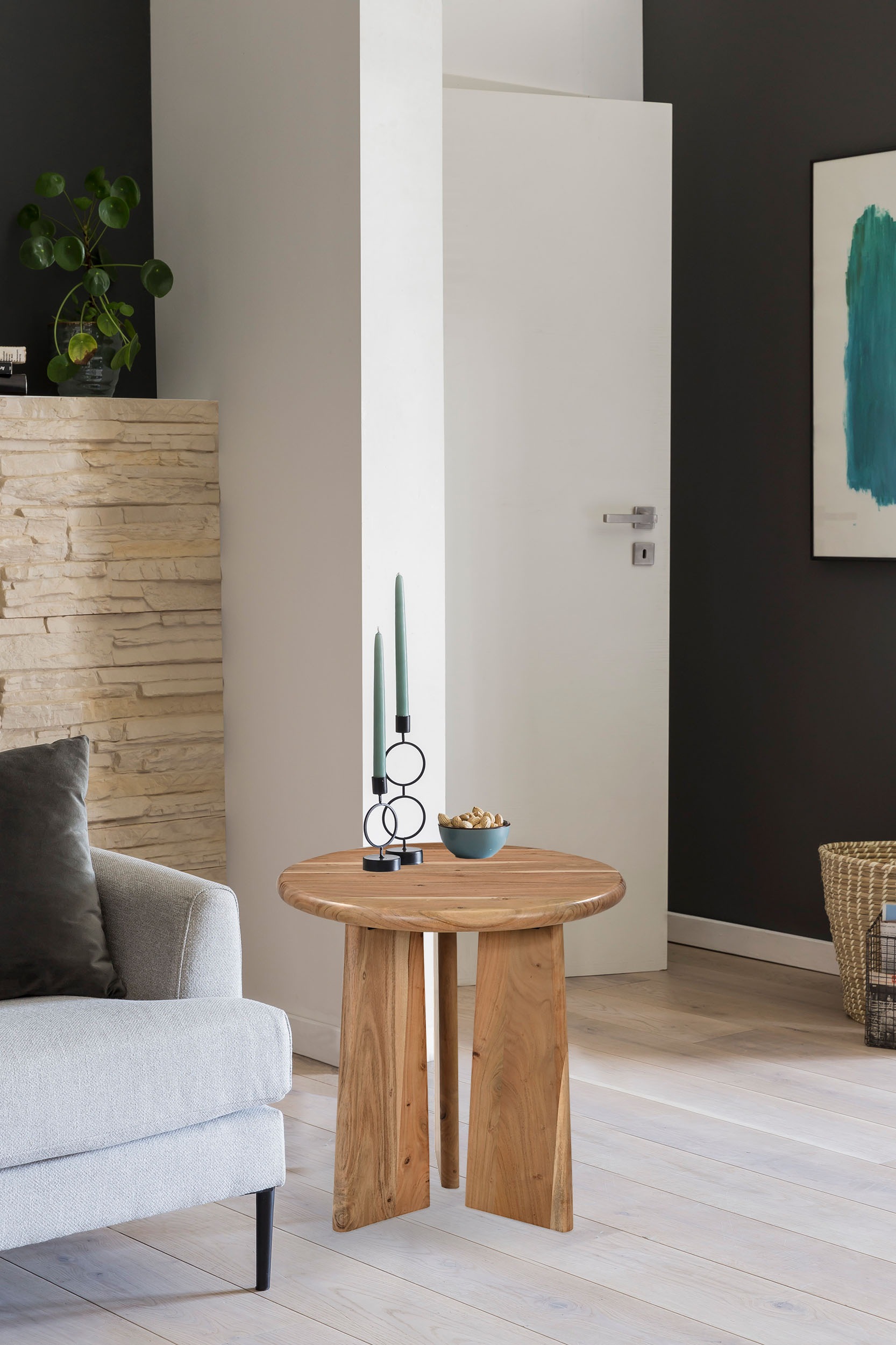 SIT Beistelltisch »Haag rund aus Akazie mit dynamischer Form & Naturholzoptik« 4 cm starke Akazienplatte mit runder Form & abgerundeten Kanten