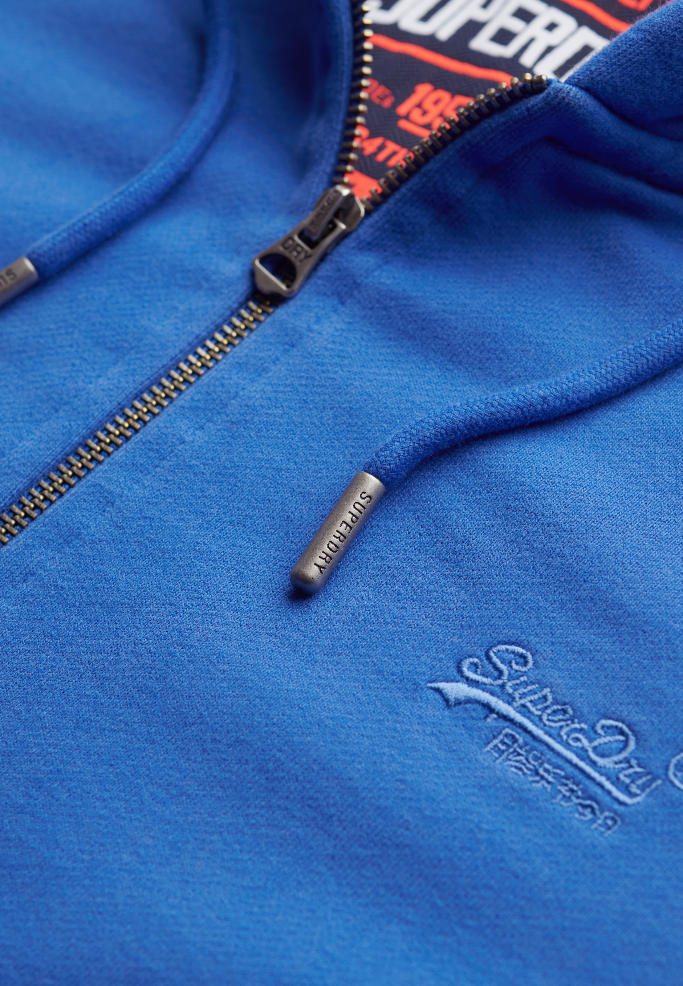 Superdry Kapuzensweatjacke »ESSENTIAL LOGO ZIP HOODIE HB« Baumwollmischung, slim fit