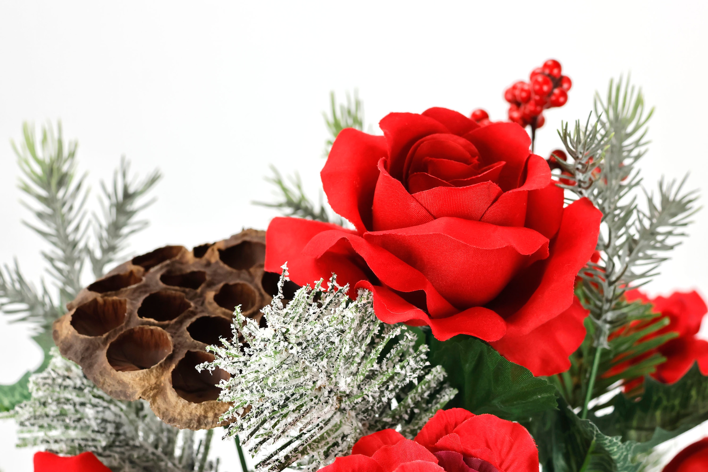 I.GE.A. Bouquet de fleurs artificielles »Bouquet Rosen/Hortensien« Tannenzweige Lotus Weihnachtsdeko Weihnachtsblume Sträusse Dekoblumen