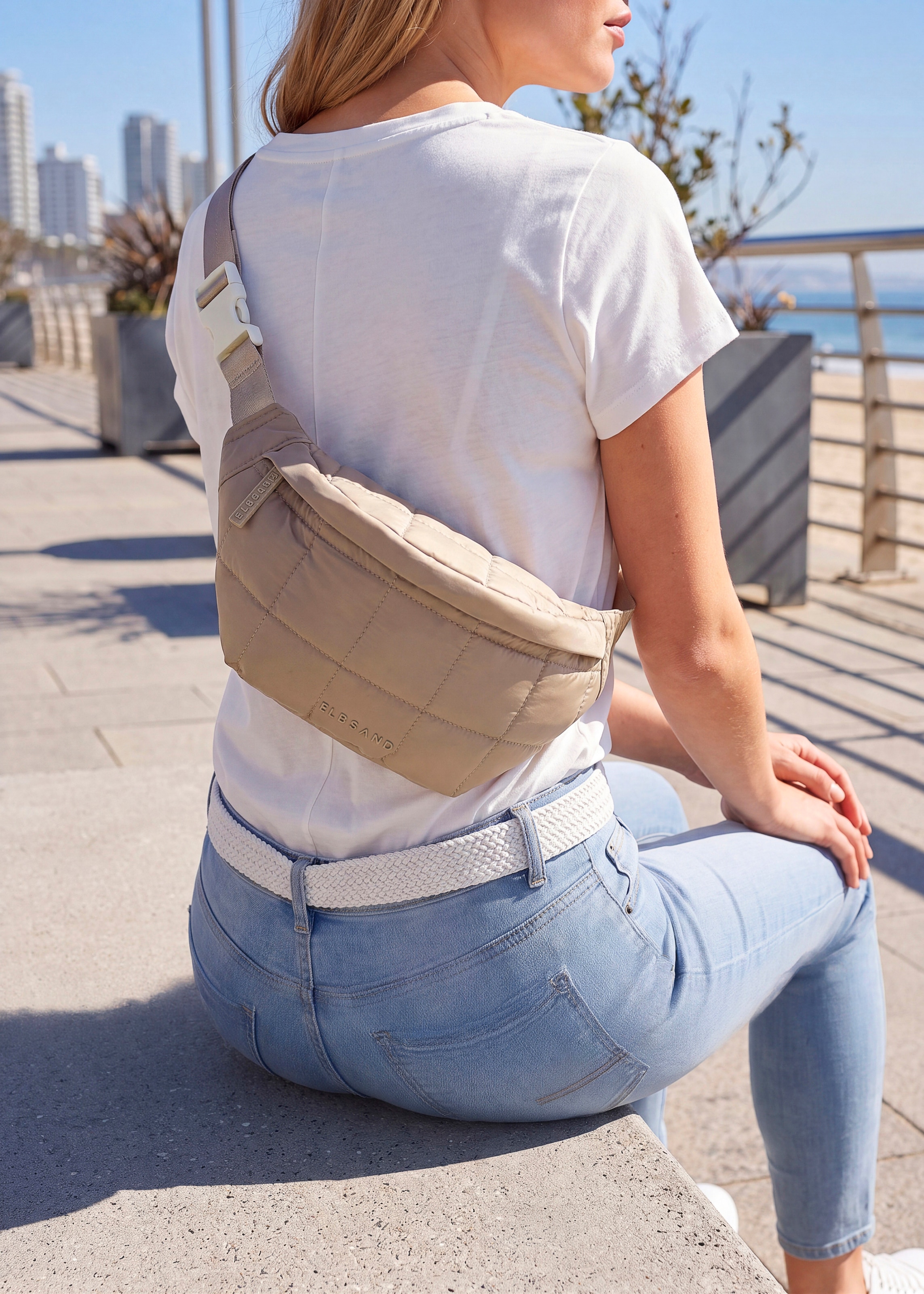 Elbsand Sac à bandoulière »Minibag, Crossbody Bag, Bauchtasche, Damentasche« NOUVEAU sac à main femme à bandoulière avec matelassage à la mode VEGAN