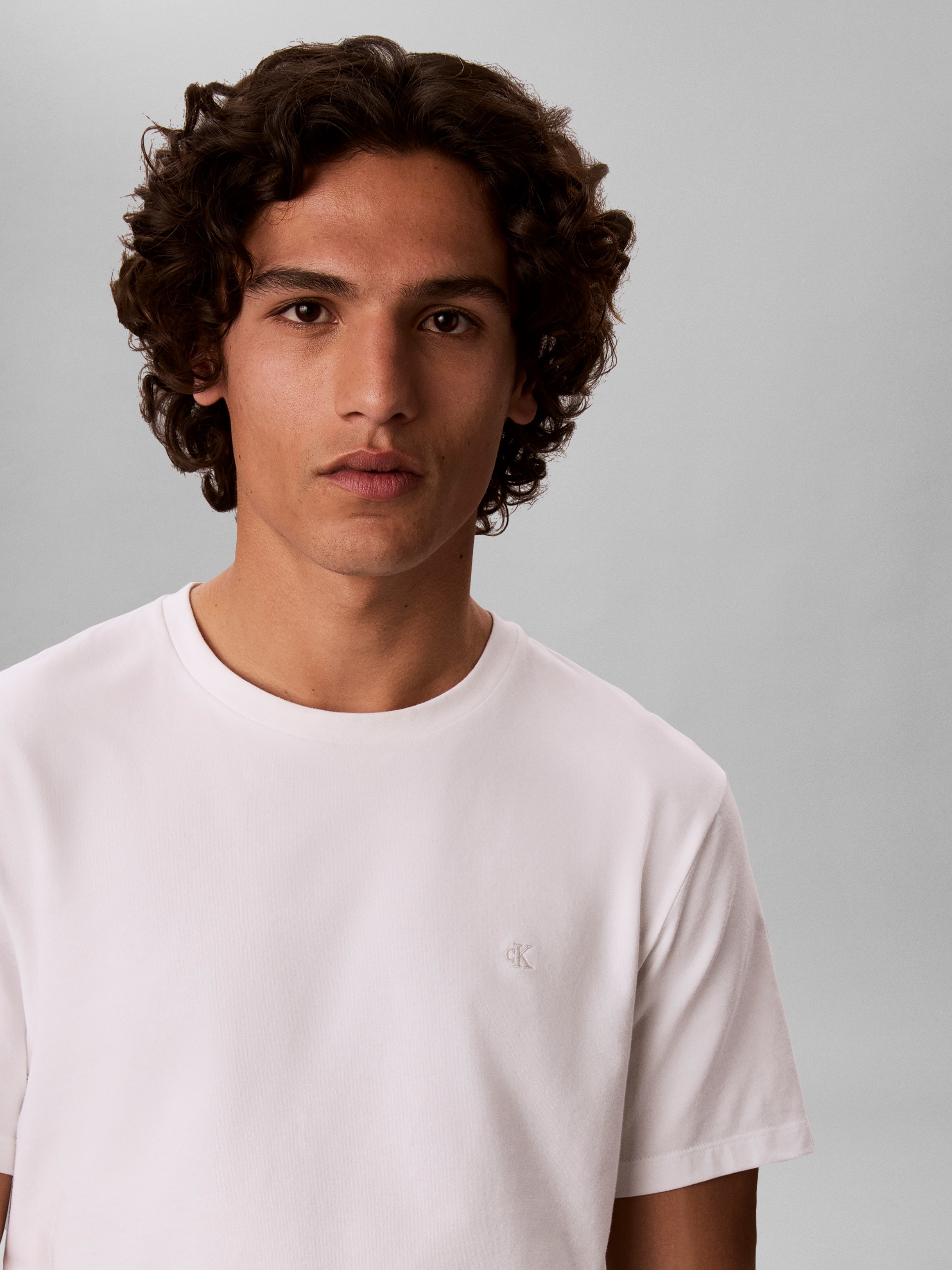 Calvin Klein Jeans T-shirt »SS STRETCH COTTON SLIM TEE« avec encolure ronde